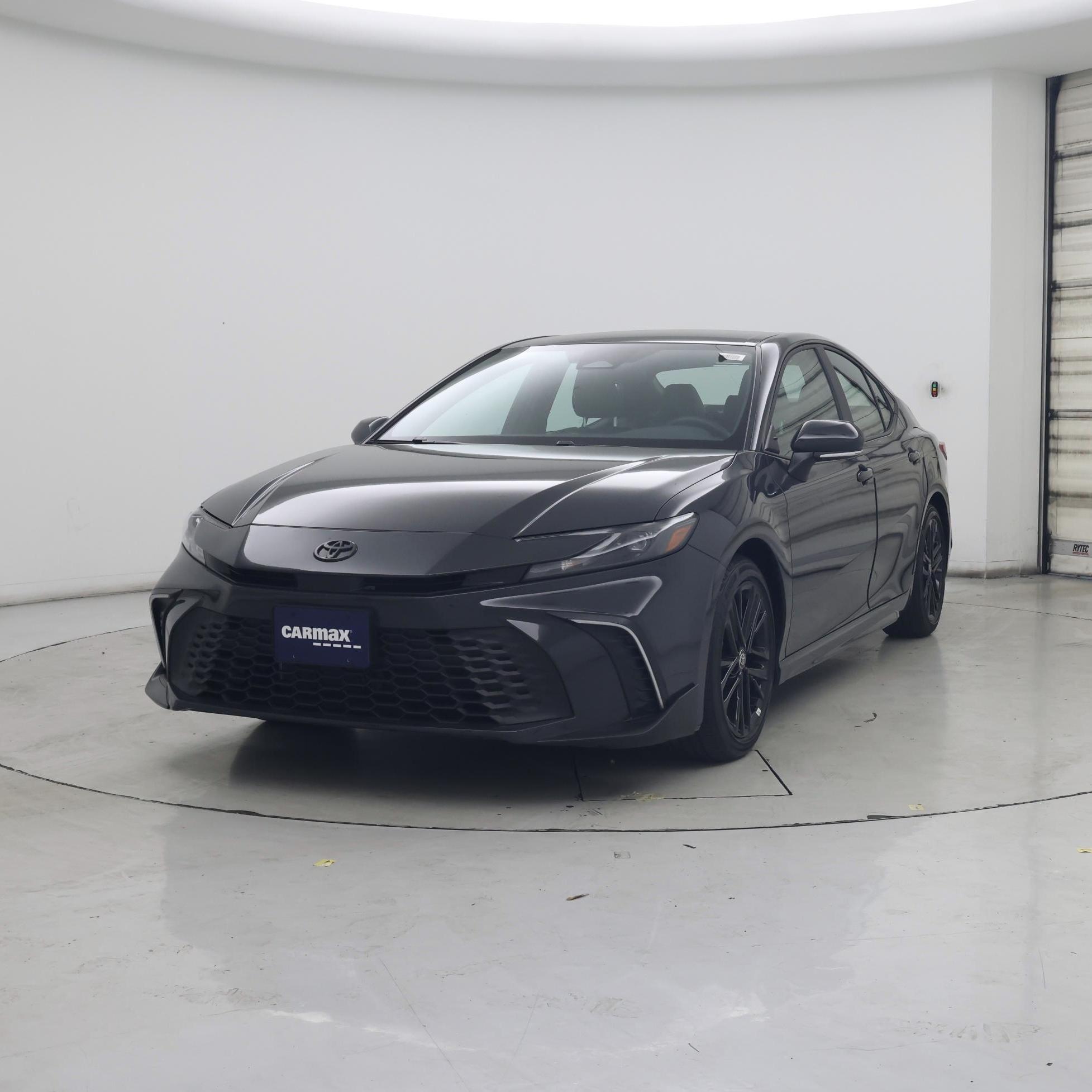Thumbnail: 2025 Toyota Camry - 4