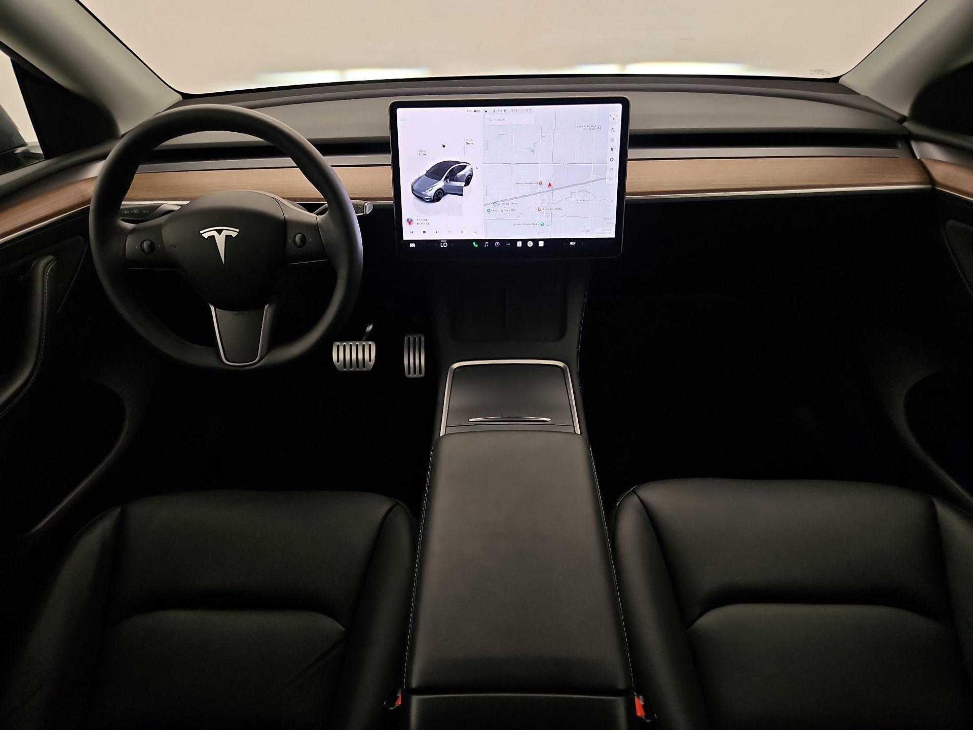 Thumbnail: 2024 Tesla Model Y - 9