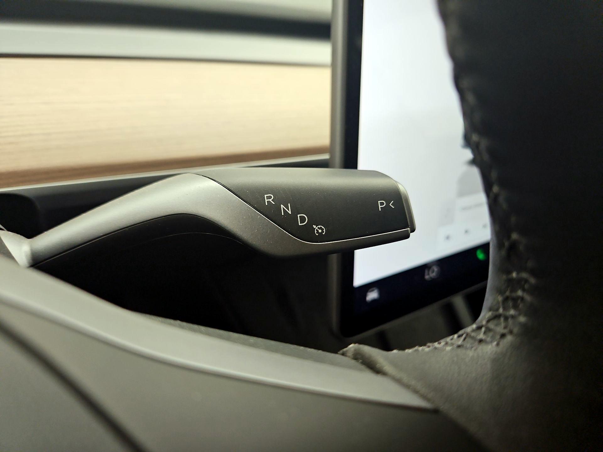 Thumbnail: 2023 Tesla Model 3 - 17
