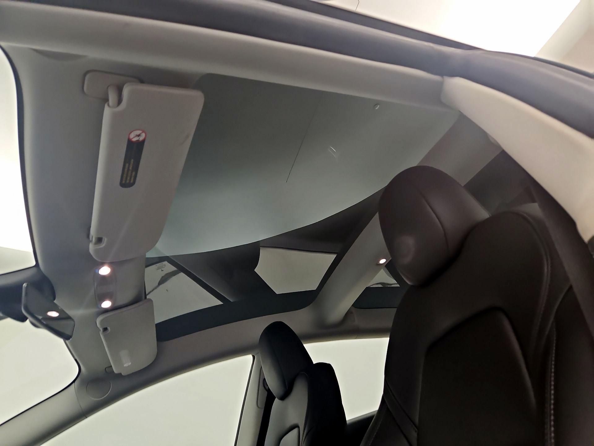 Thumbnail: 2023 Tesla Model 3 - 18