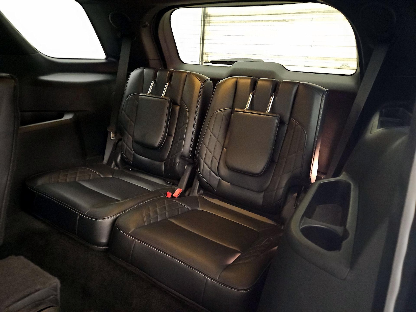 2017 Ford Explorer Platinum - Photo 23