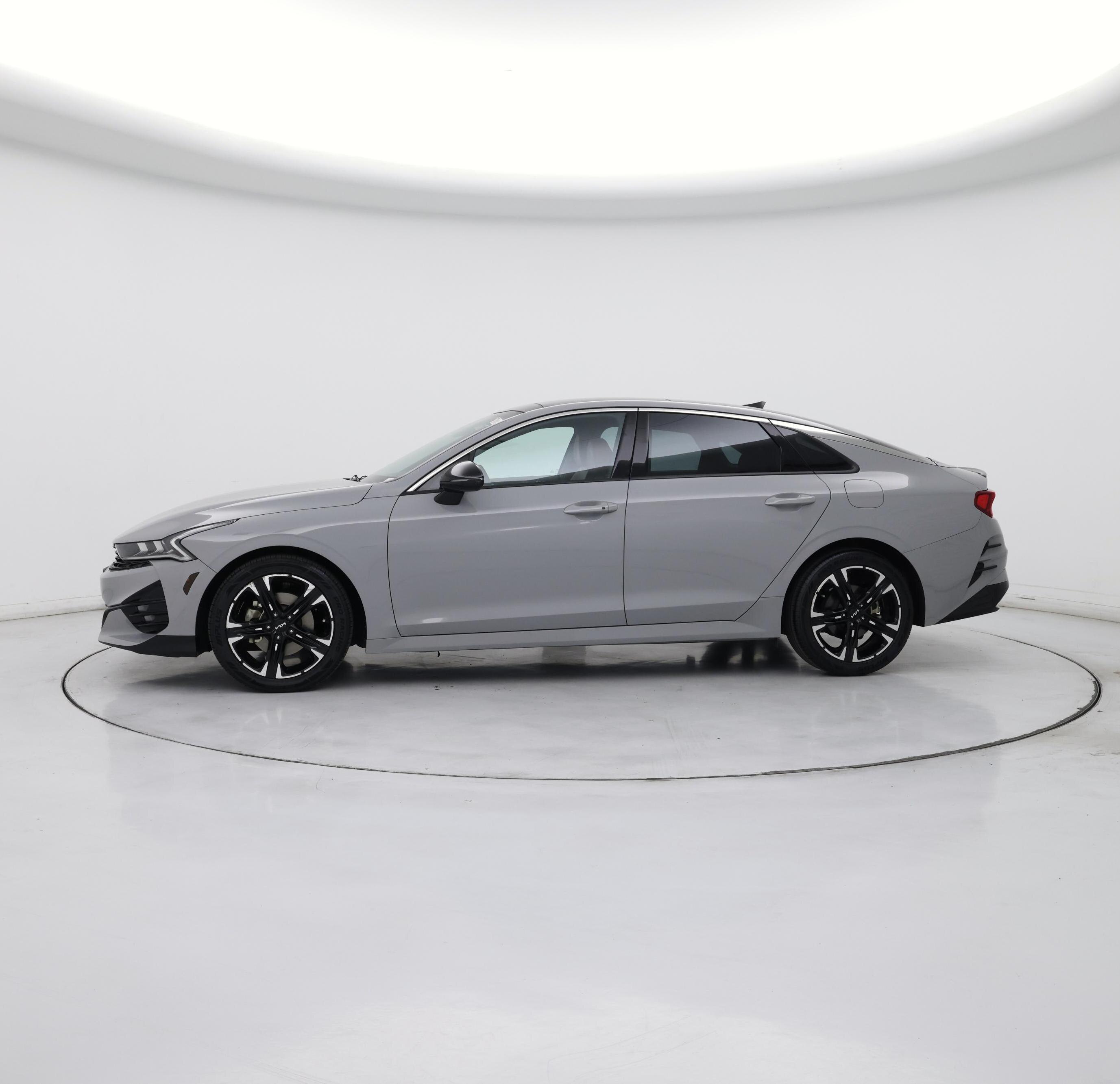 Thumbnail: 2023 Kia K5 - 3