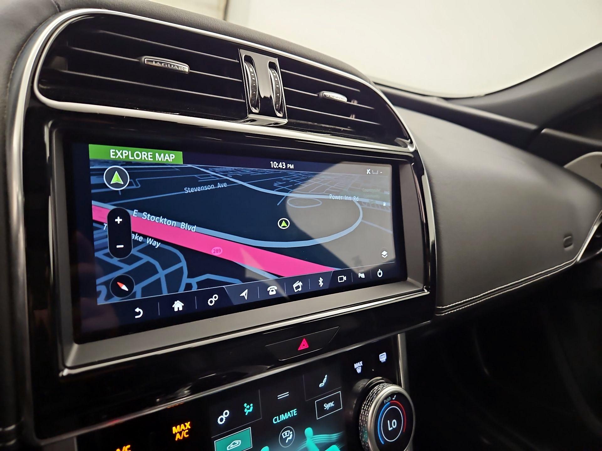 Thumbnail: 2020 Jaguar XE - 13