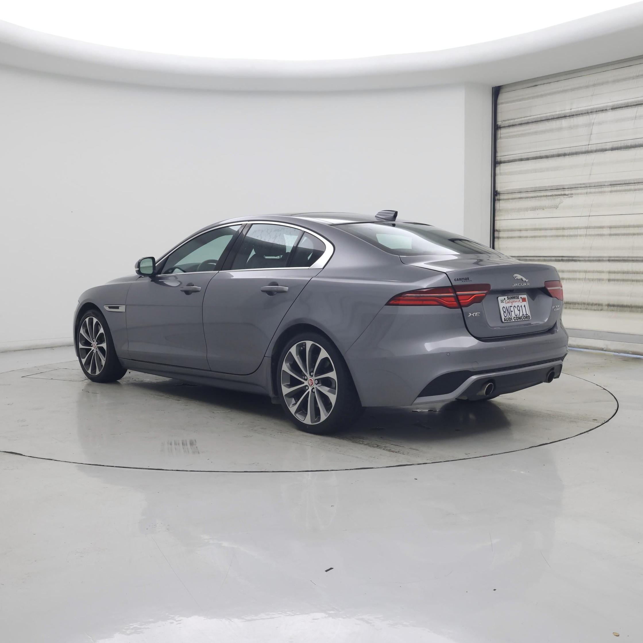 Thumbnail: 2020 Jaguar XE - 2