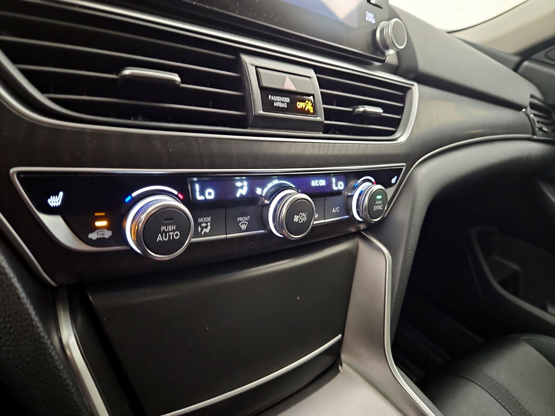 Thumbnail: 2019 Honda Accord - 16