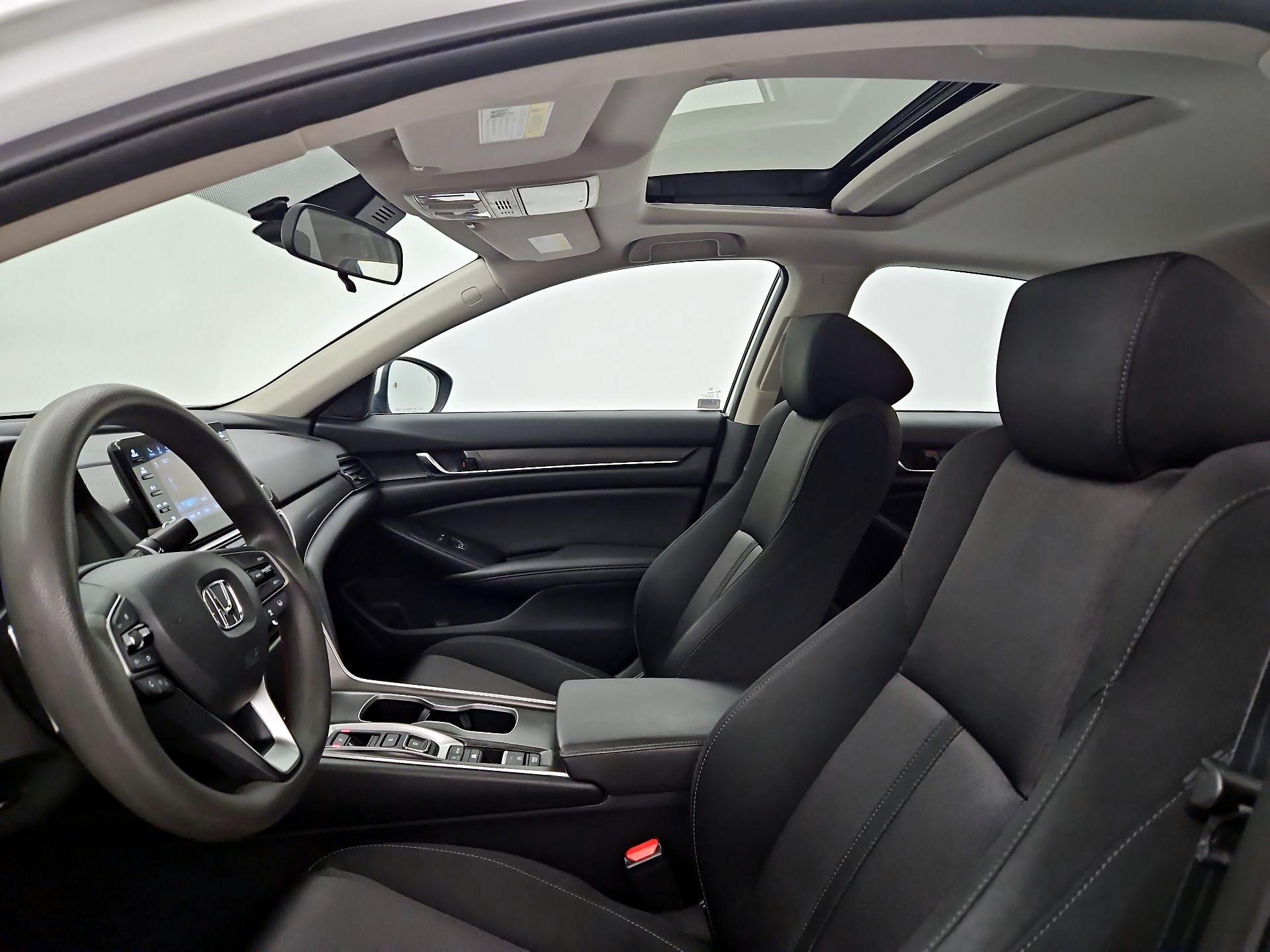 Thumbnail: 2019 Honda Accord - 19