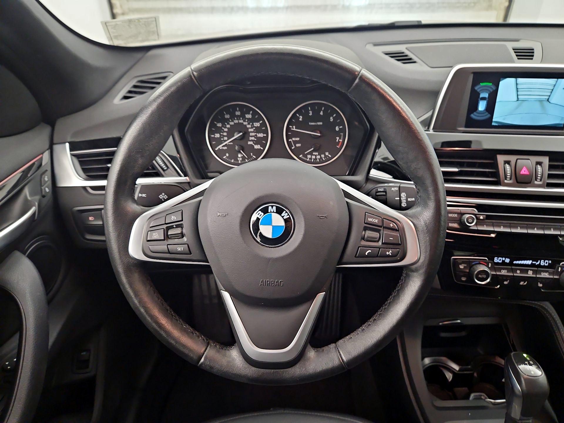 Thumbnail: 2018 BMW X1 - 10