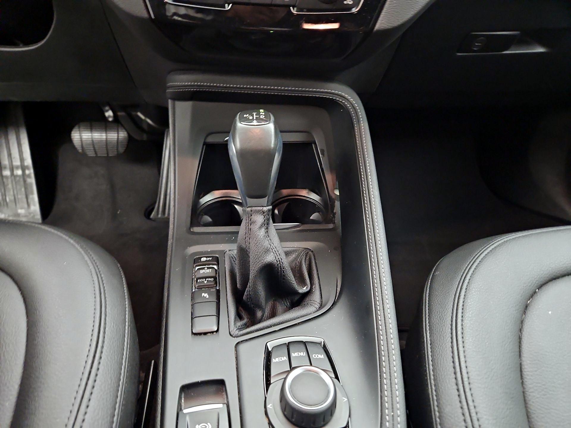 Thumbnail: 2018 BMW X1 - 16