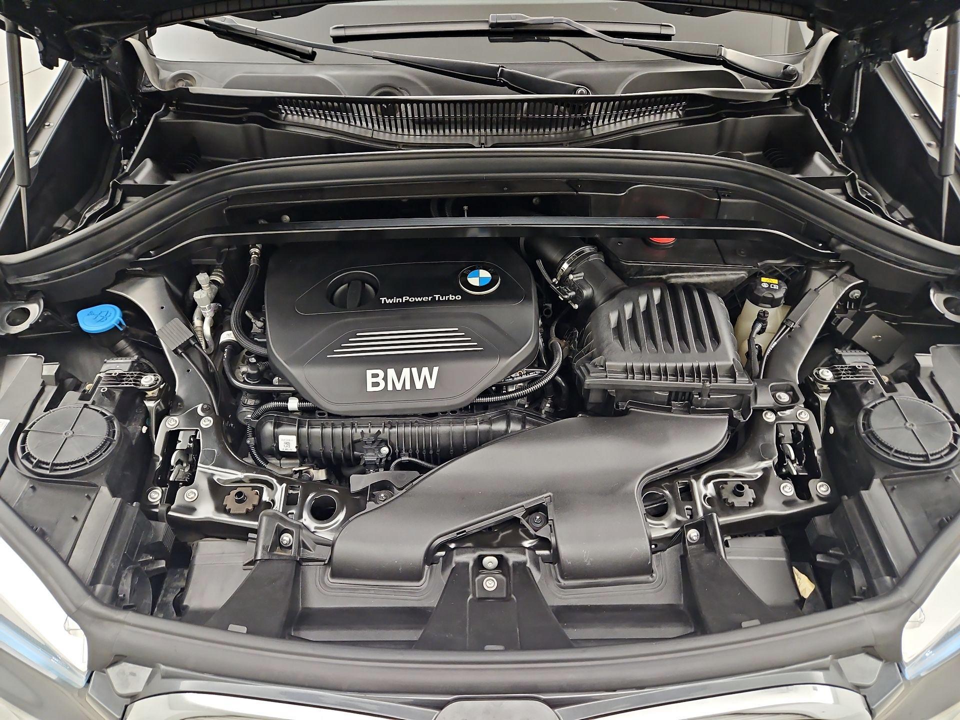Thumbnail: 2018 BMW X1 - 19
