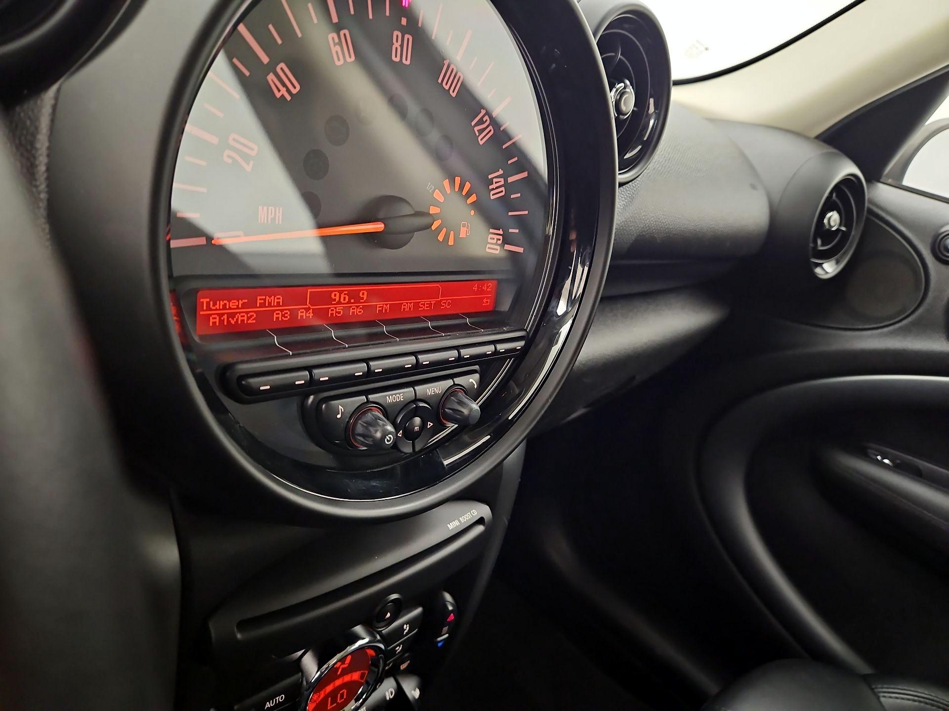 Thumbnail: 2016 MINI Cooper Countryman - 13