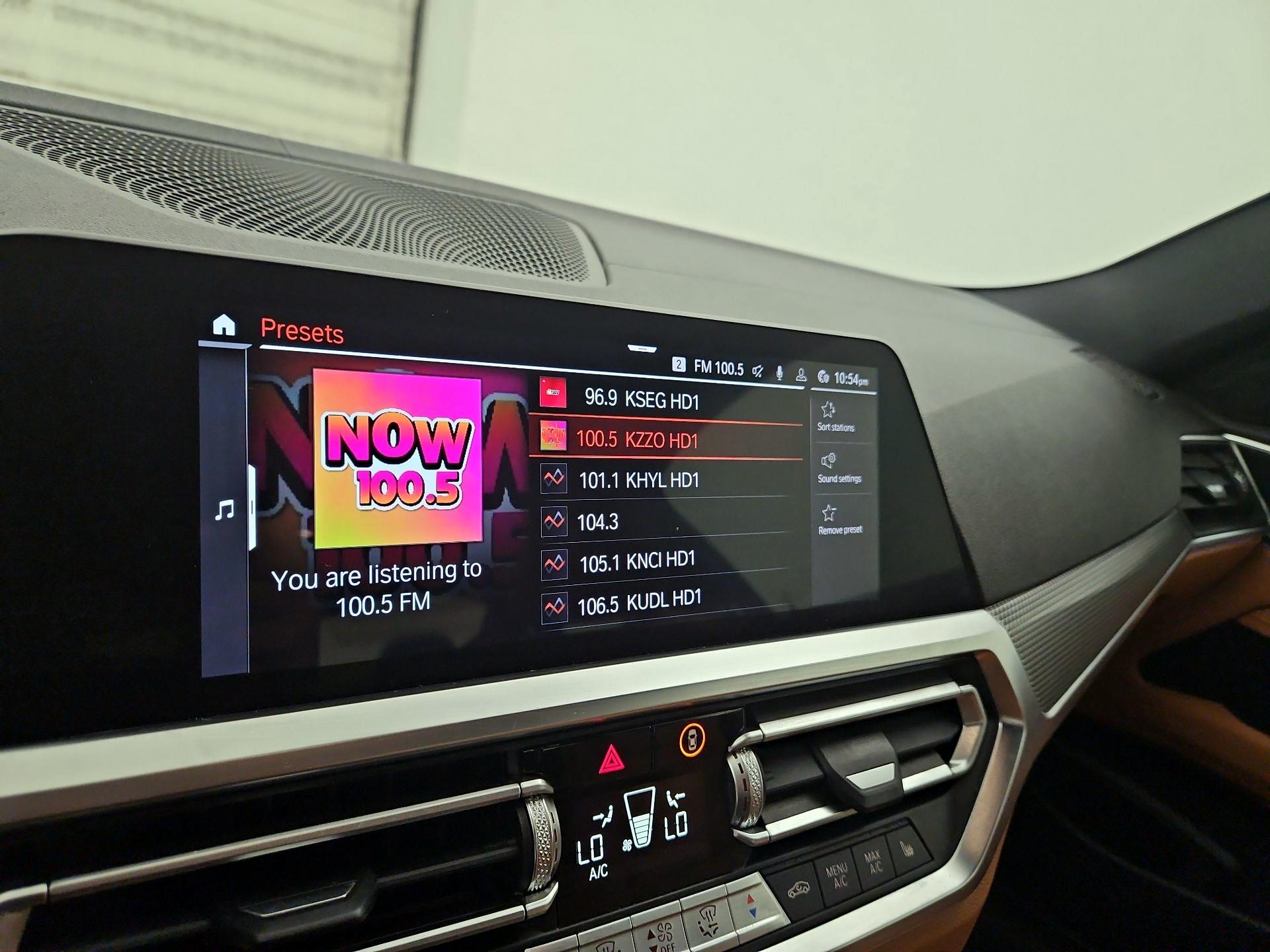 Thumbnail: 2021 BMW 4 Series - 16