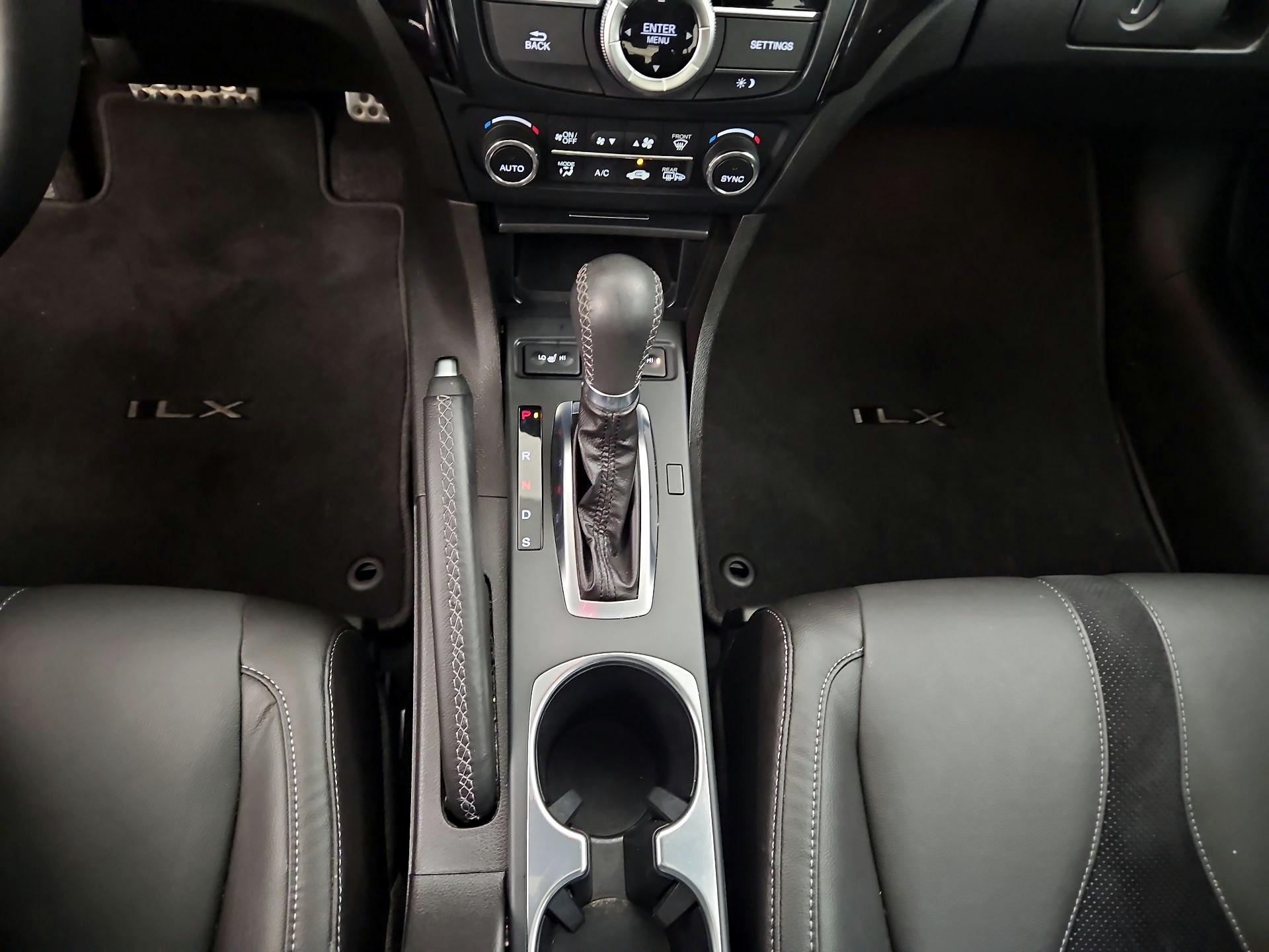 Thumbnail: 2019 Acura ILX - 17