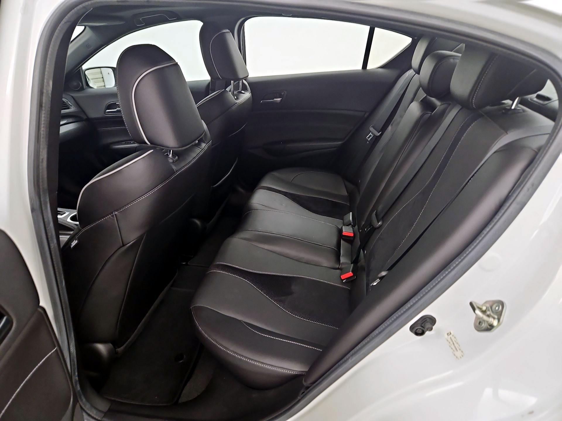 Thumbnail: 2019 Acura ILX - 20