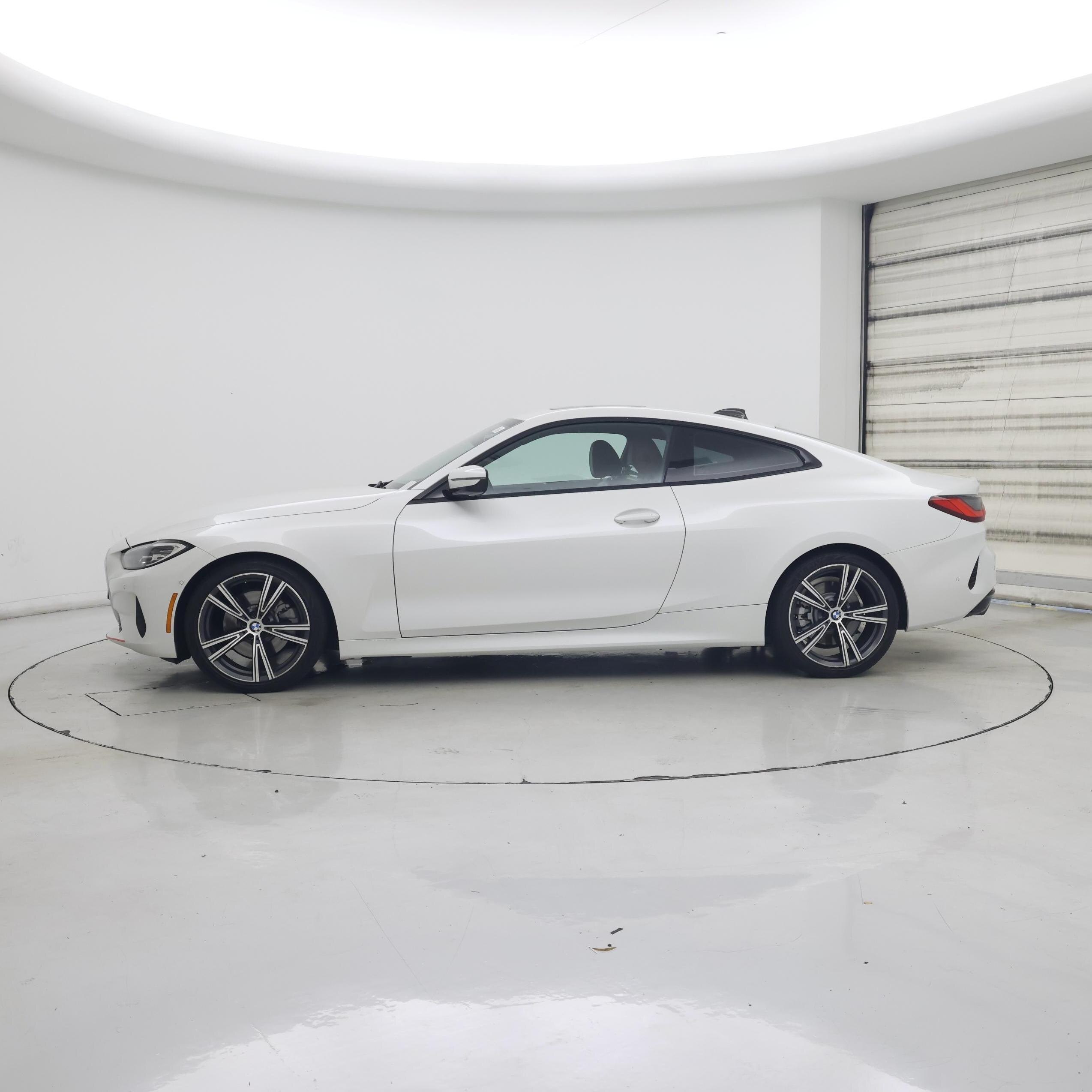 Thumbnail: 2021 BMW 4 Series - 3