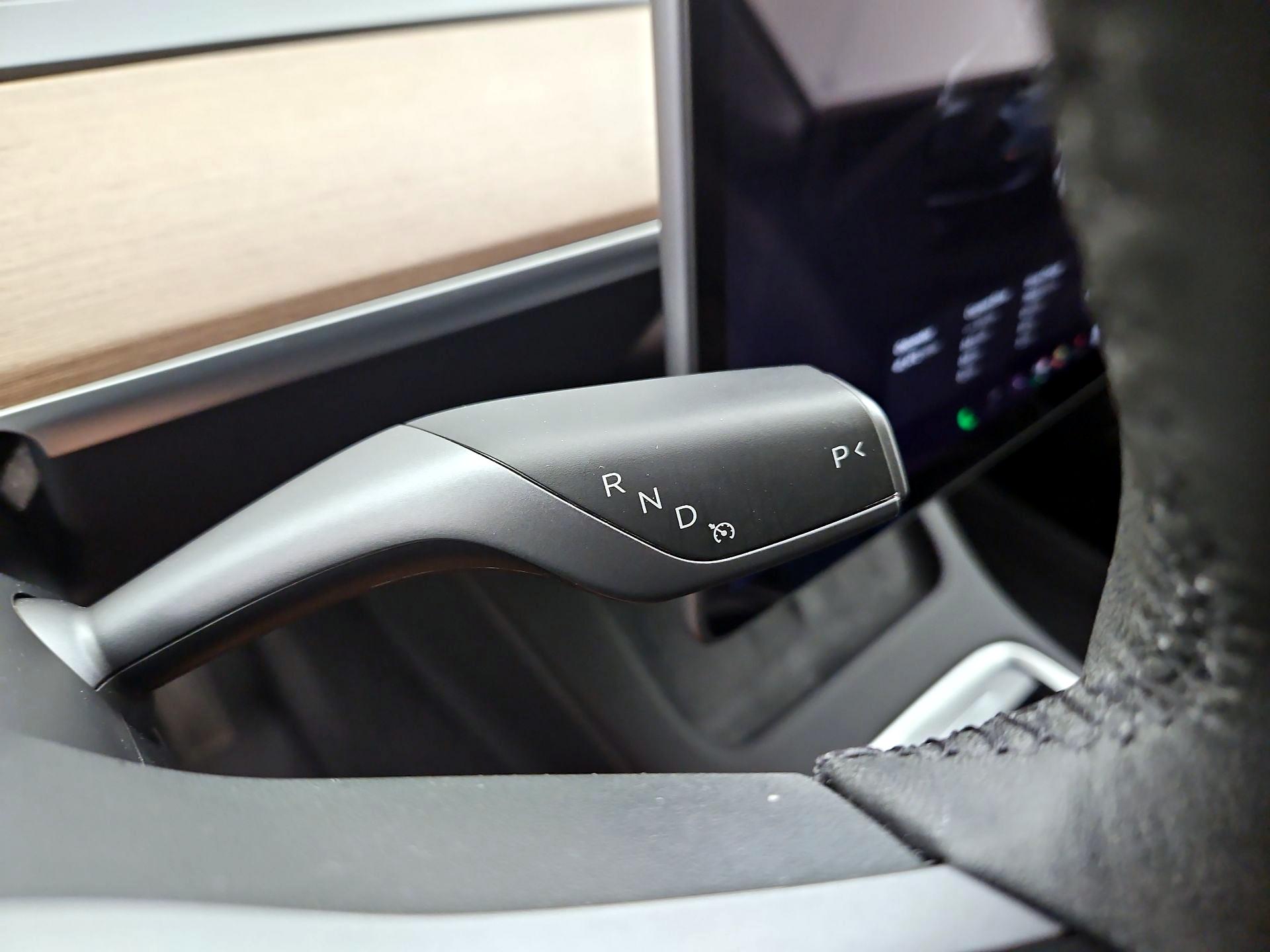 Thumbnail: 2023 Tesla Model Y - 17