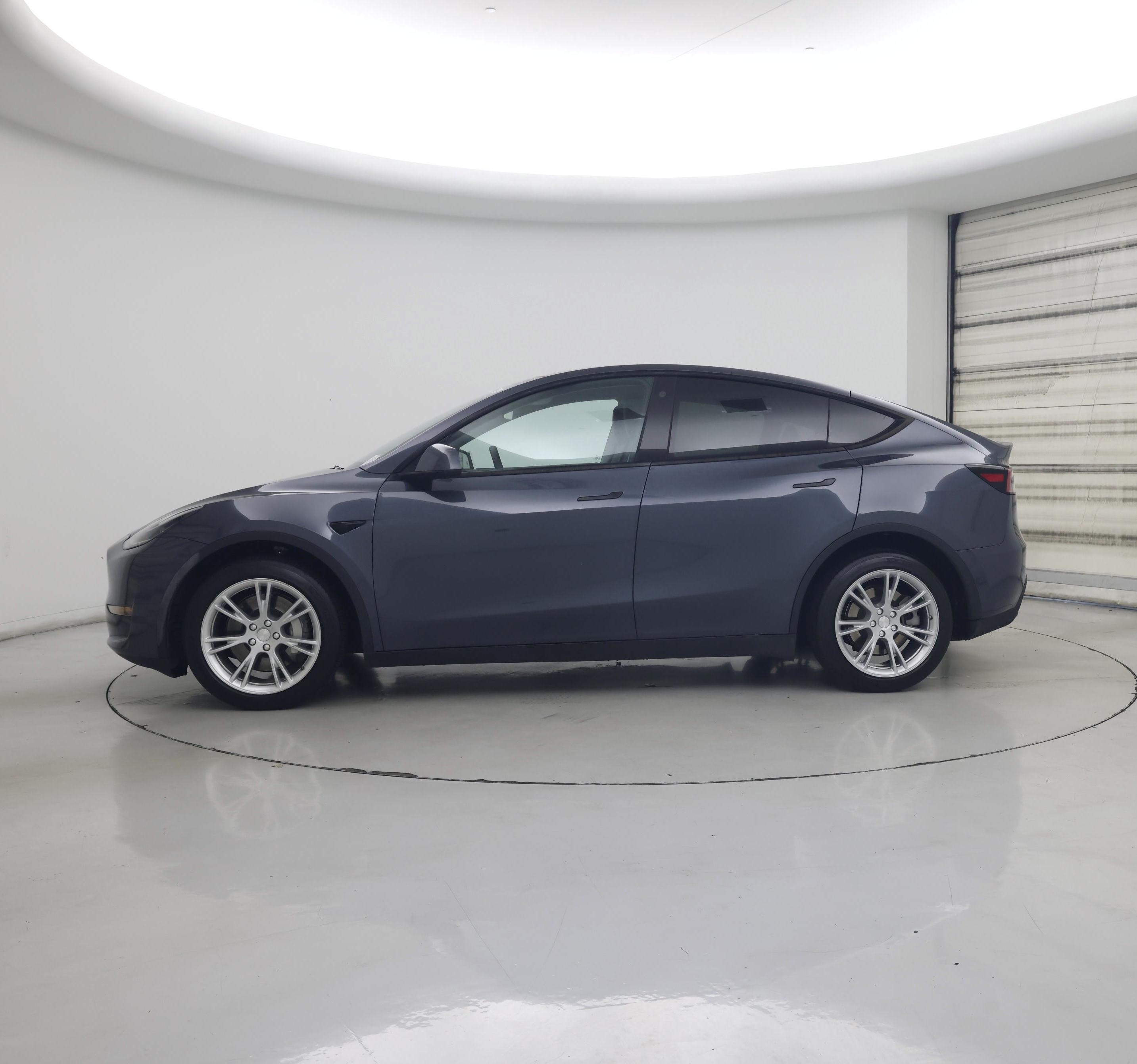 Thumbnail: 2023 Tesla Model Y - 3