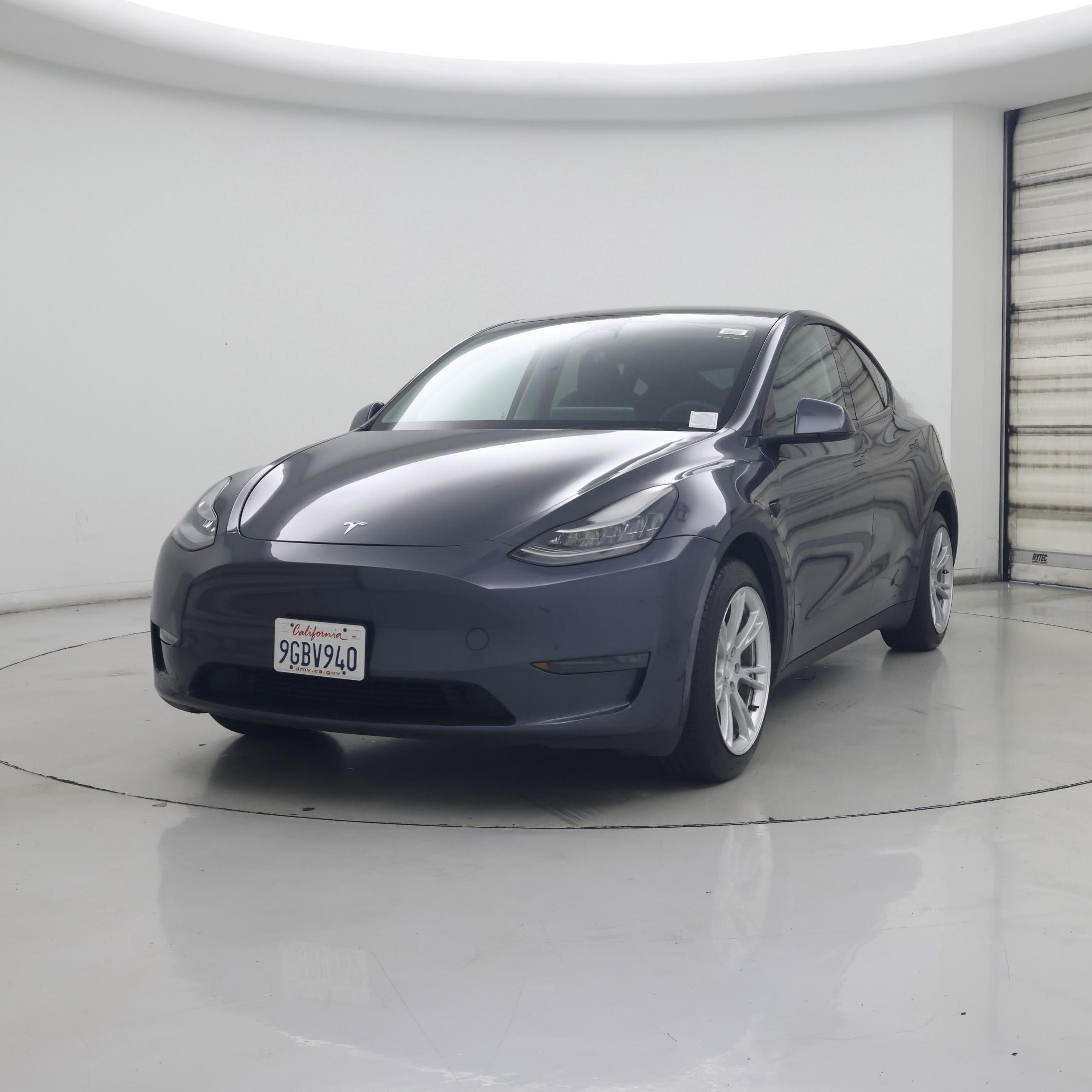 Thumbnail: 2023 Tesla Model Y - 4