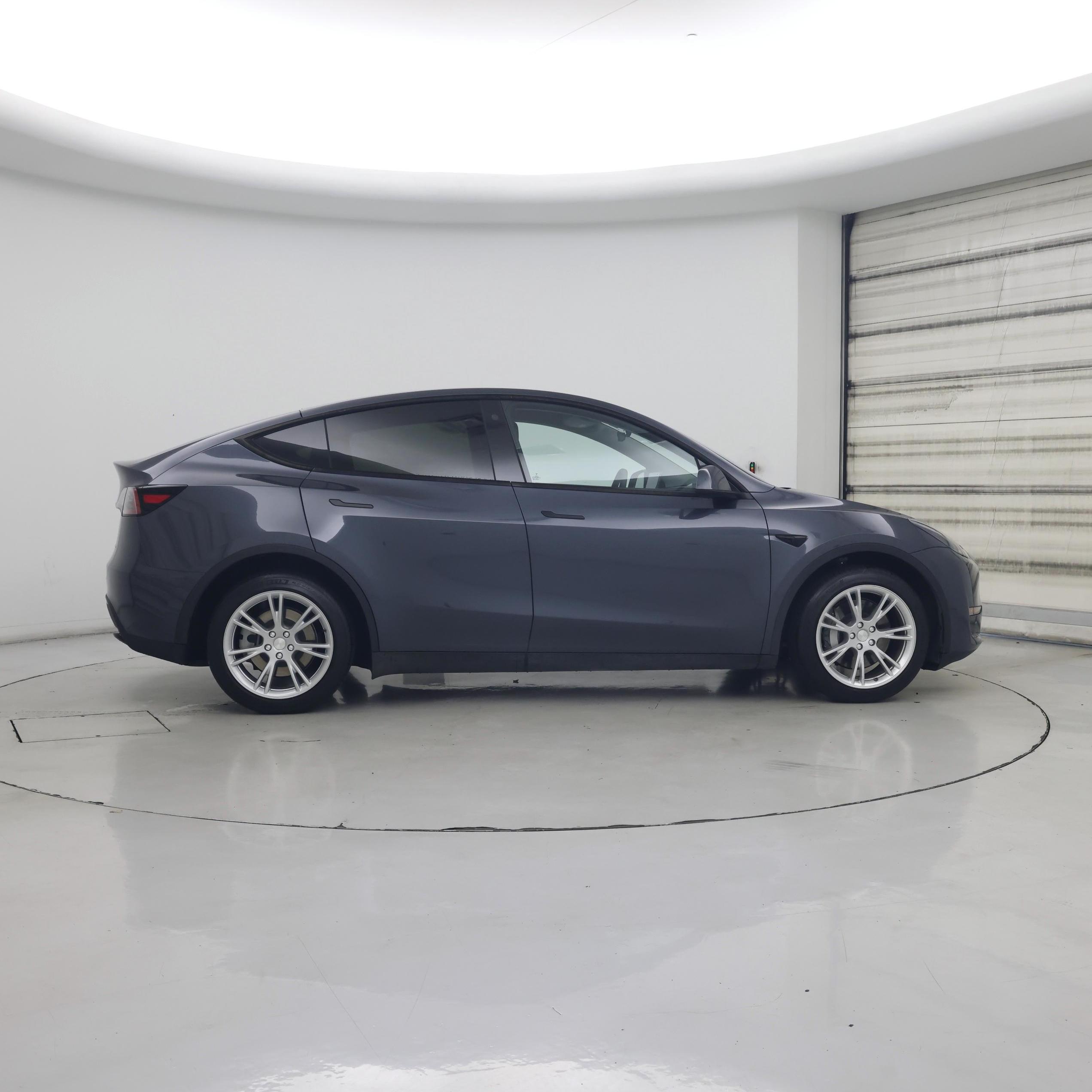 Thumbnail: 2023 Tesla Model Y - 7