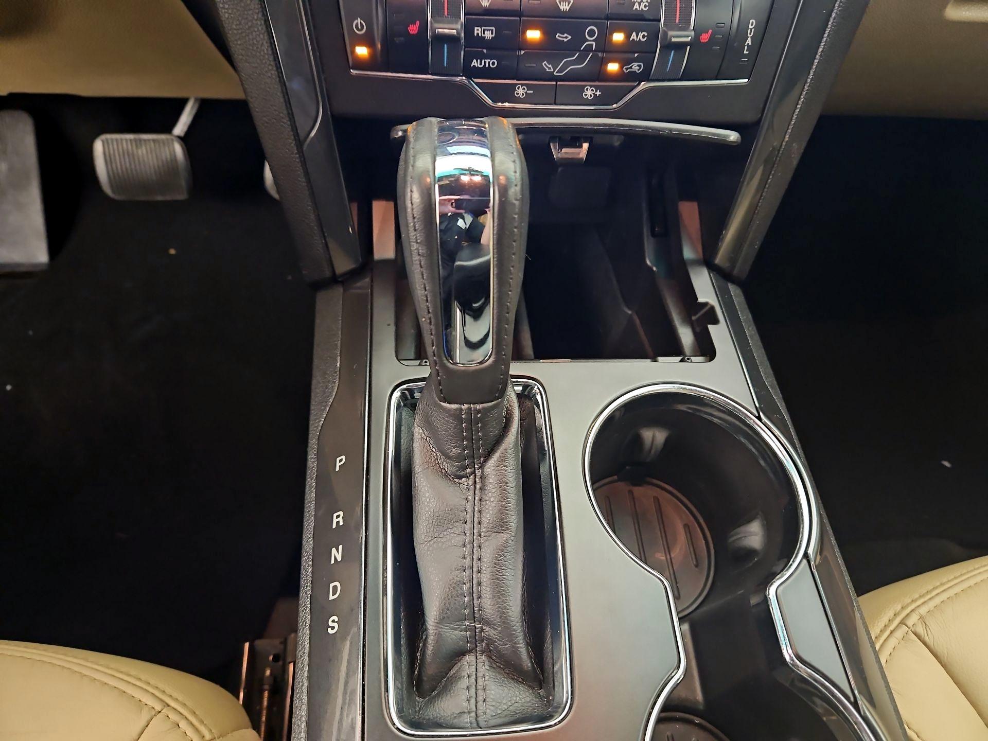 Thumbnail: 2017 Ford Explorer - 18