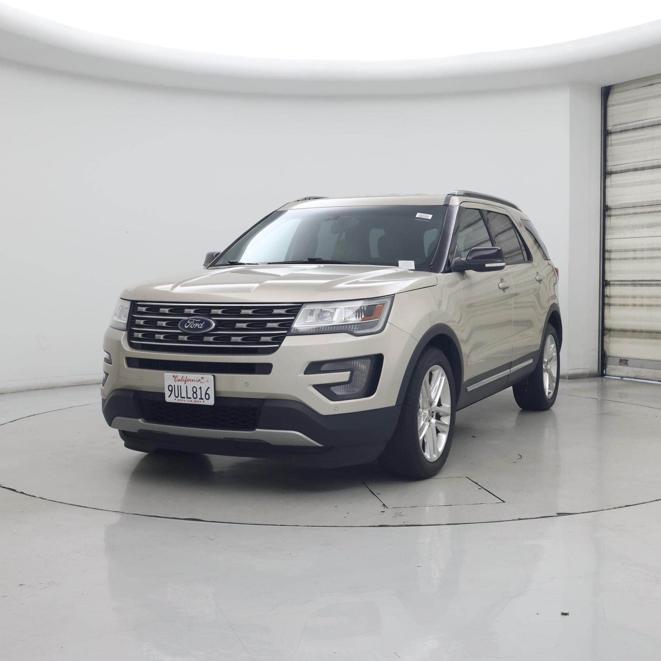 Thumbnail: 2017 Ford Explorer - 4