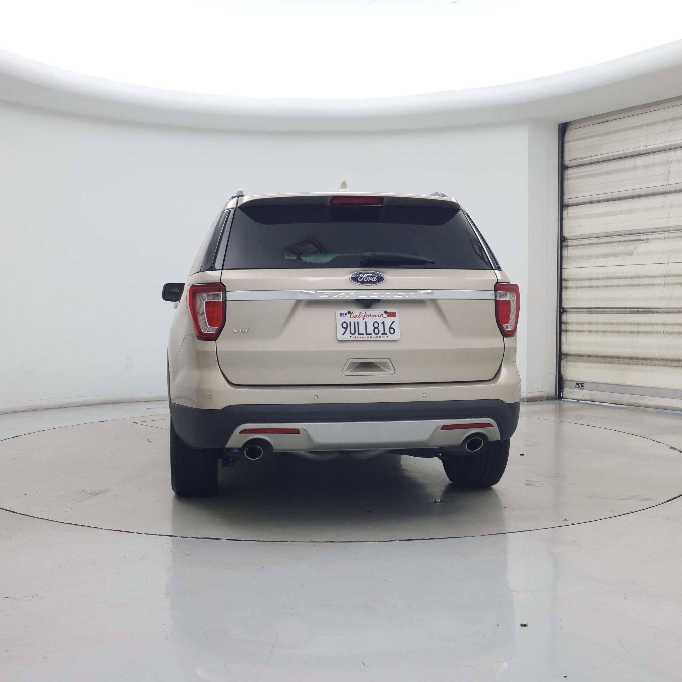 Thumbnail: 2017 Ford Explorer - 6