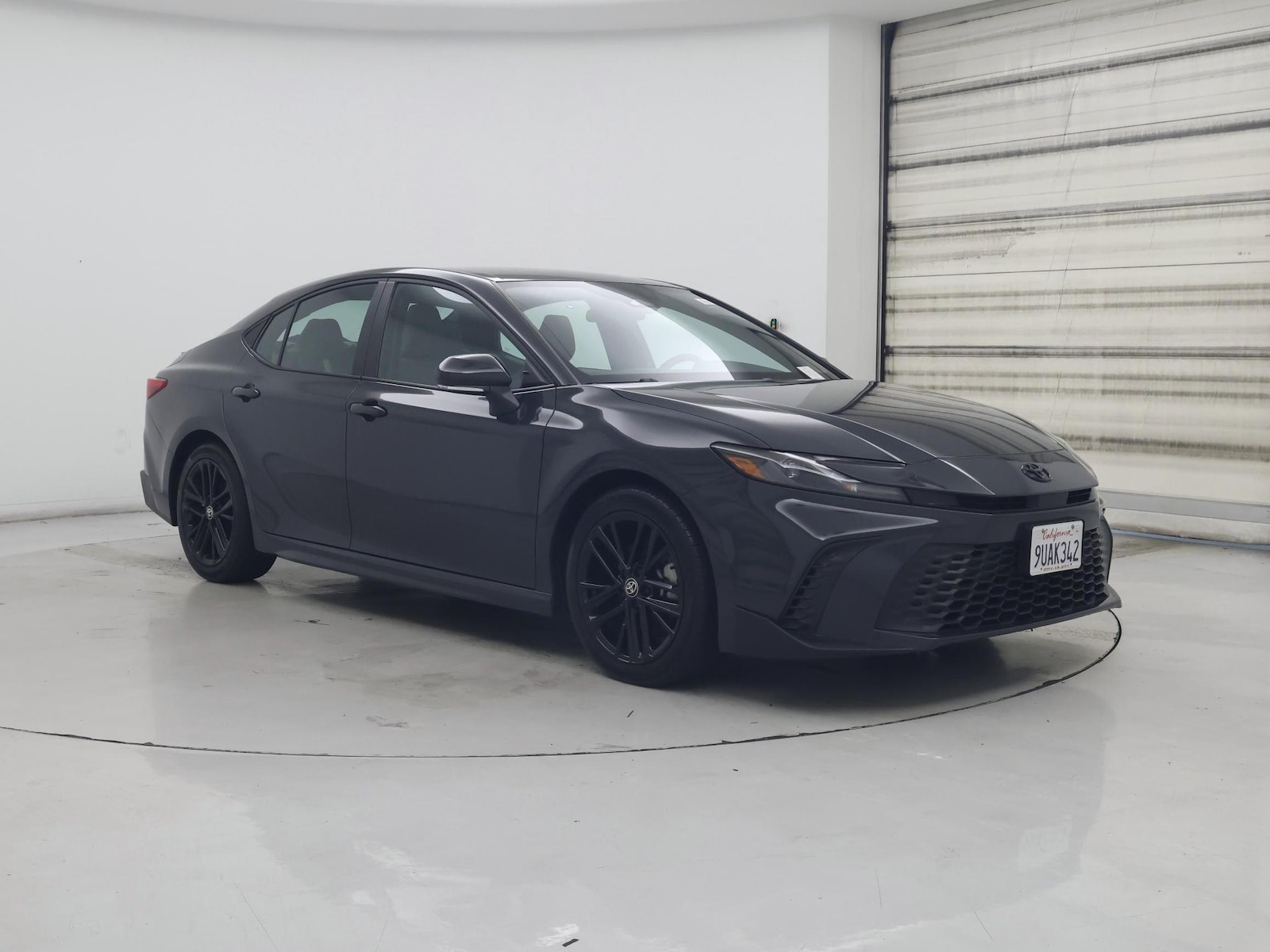 2025 Toyota Camry SE - Photo 2