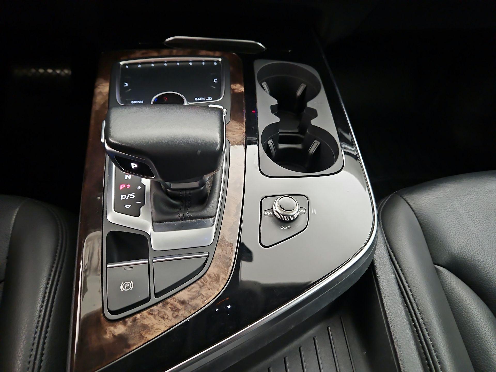 Thumbnail: 2018 Audi Q7 - 17