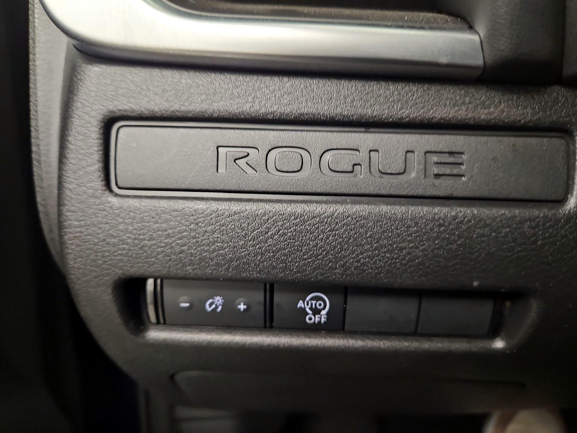 Thumbnail: 2023 Nissan Rogue - 13