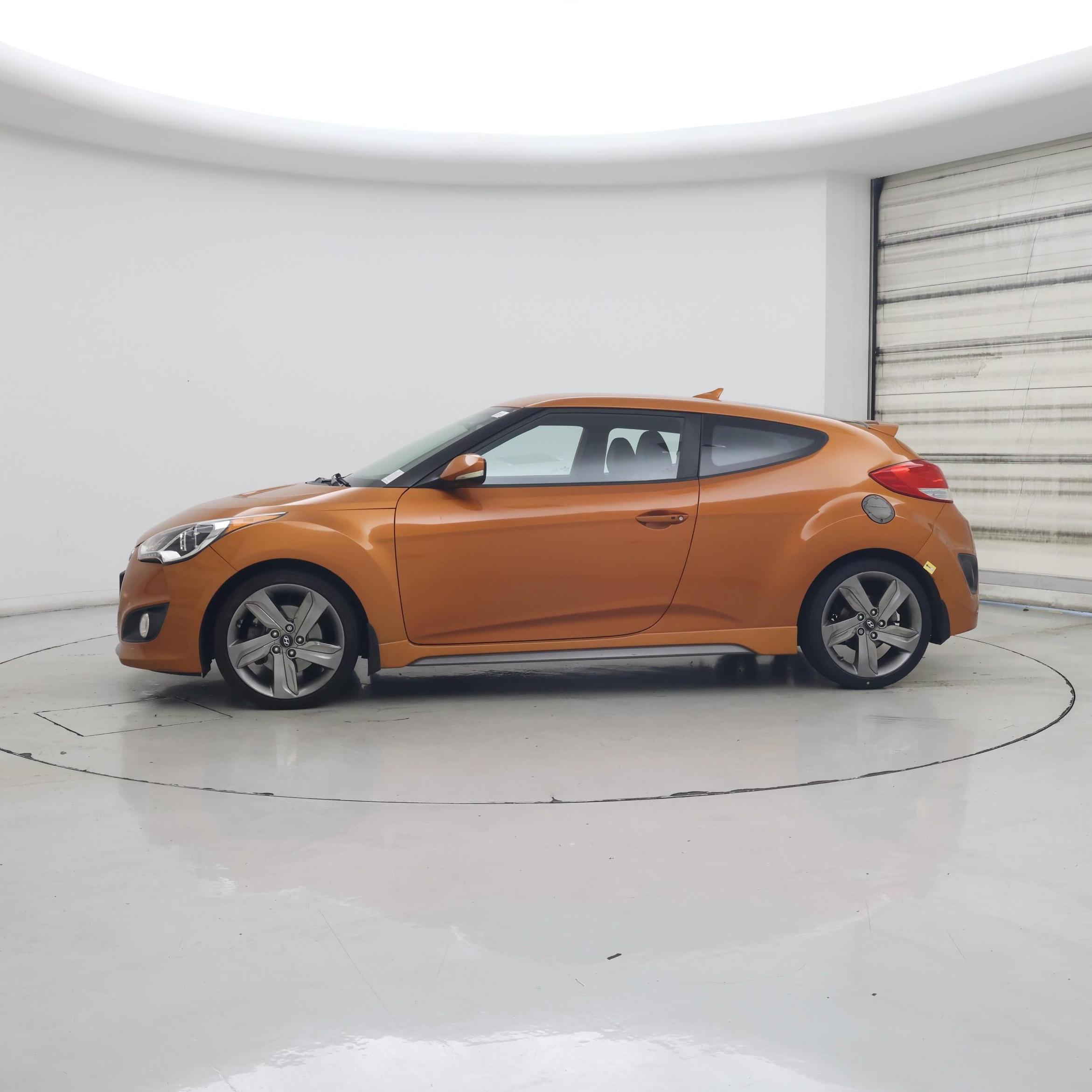 Thumbnail: 2015 Hyundai Veloster - 3