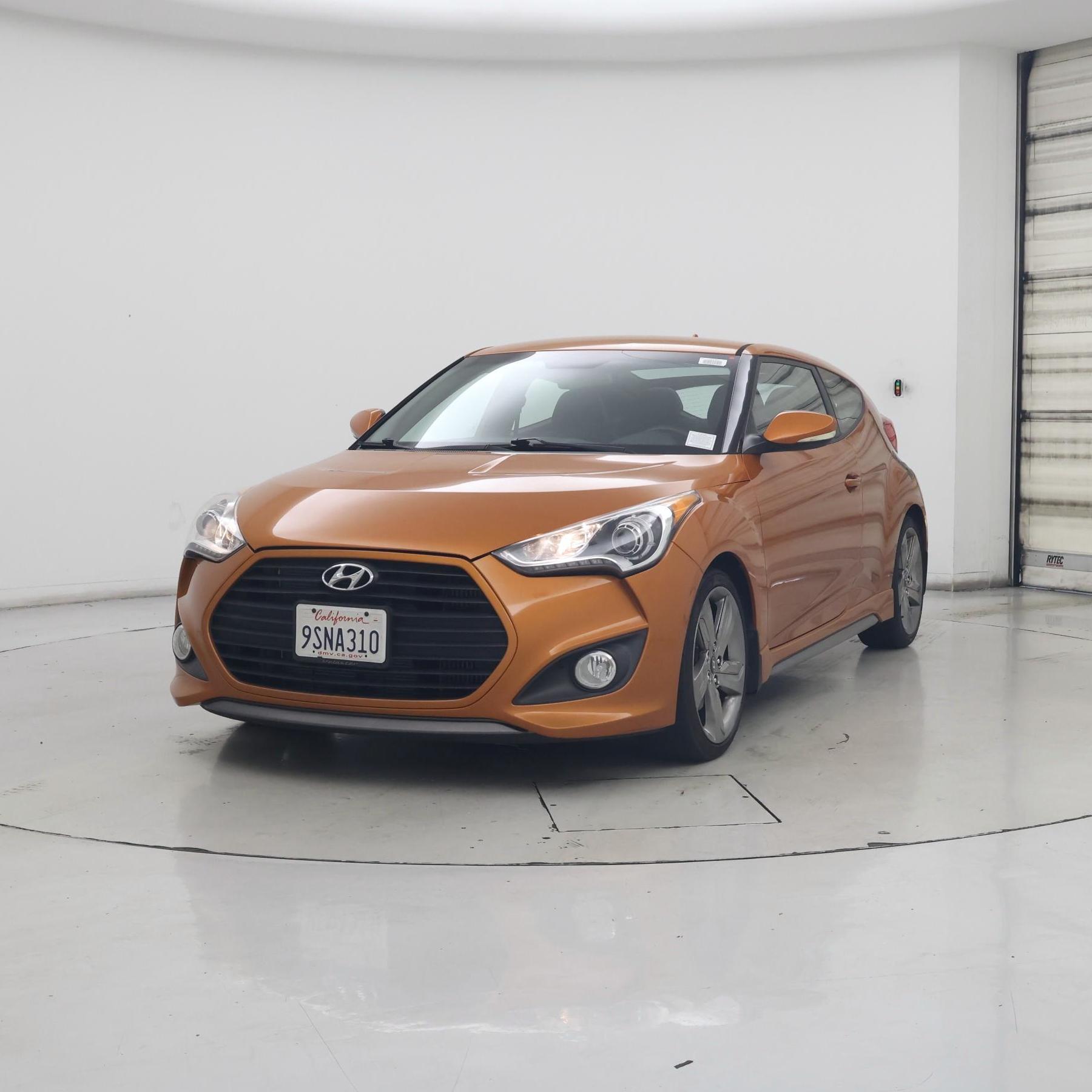 Thumbnail: 2015 Hyundai Veloster - 4