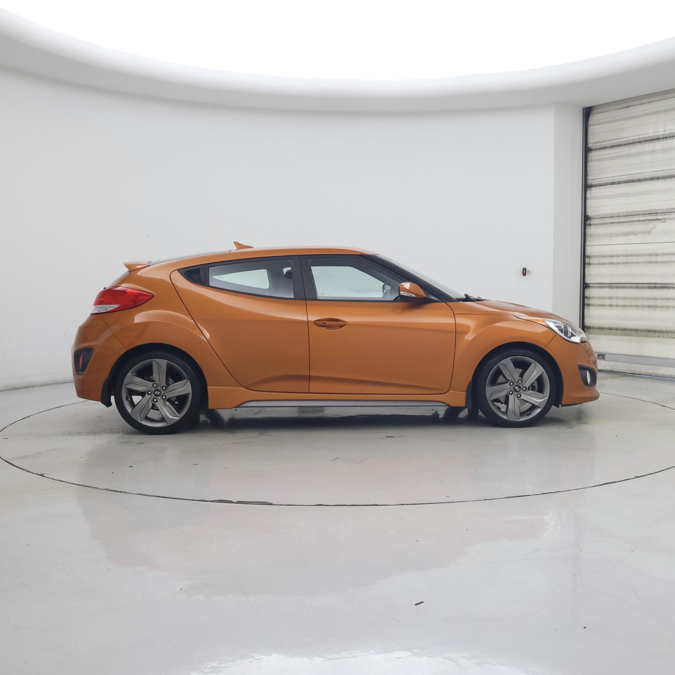 Thumbnail: 2015 Hyundai Veloster - 7