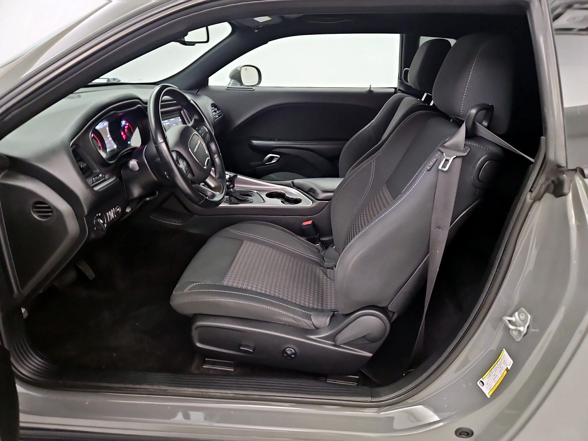 Thumbnail: 2019 Dodge Challenger - 11