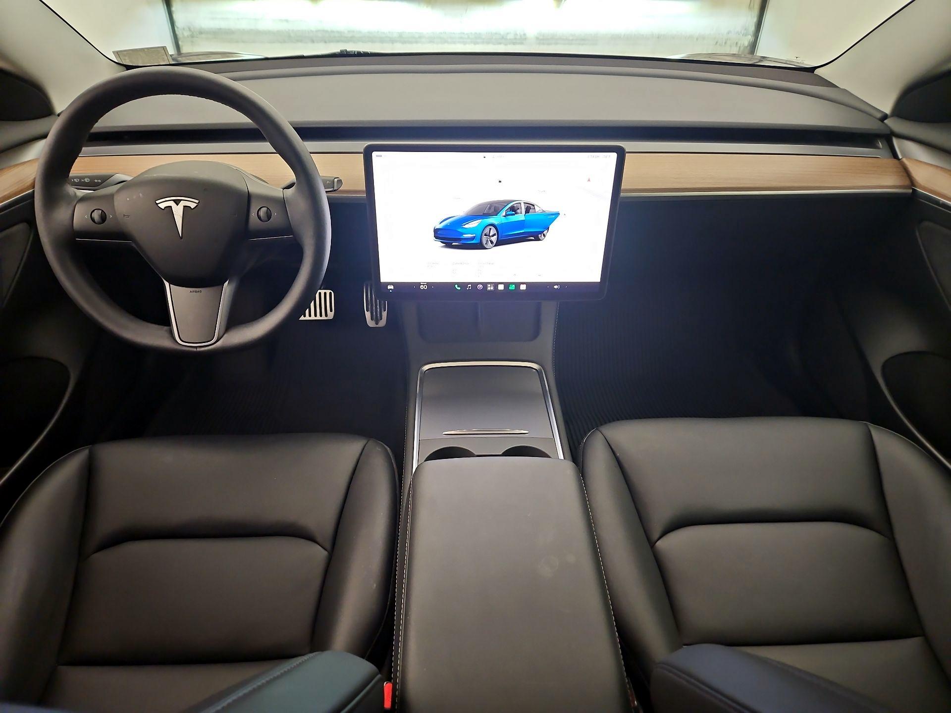 Thumbnail: 2023 Tesla Model 3 - 9