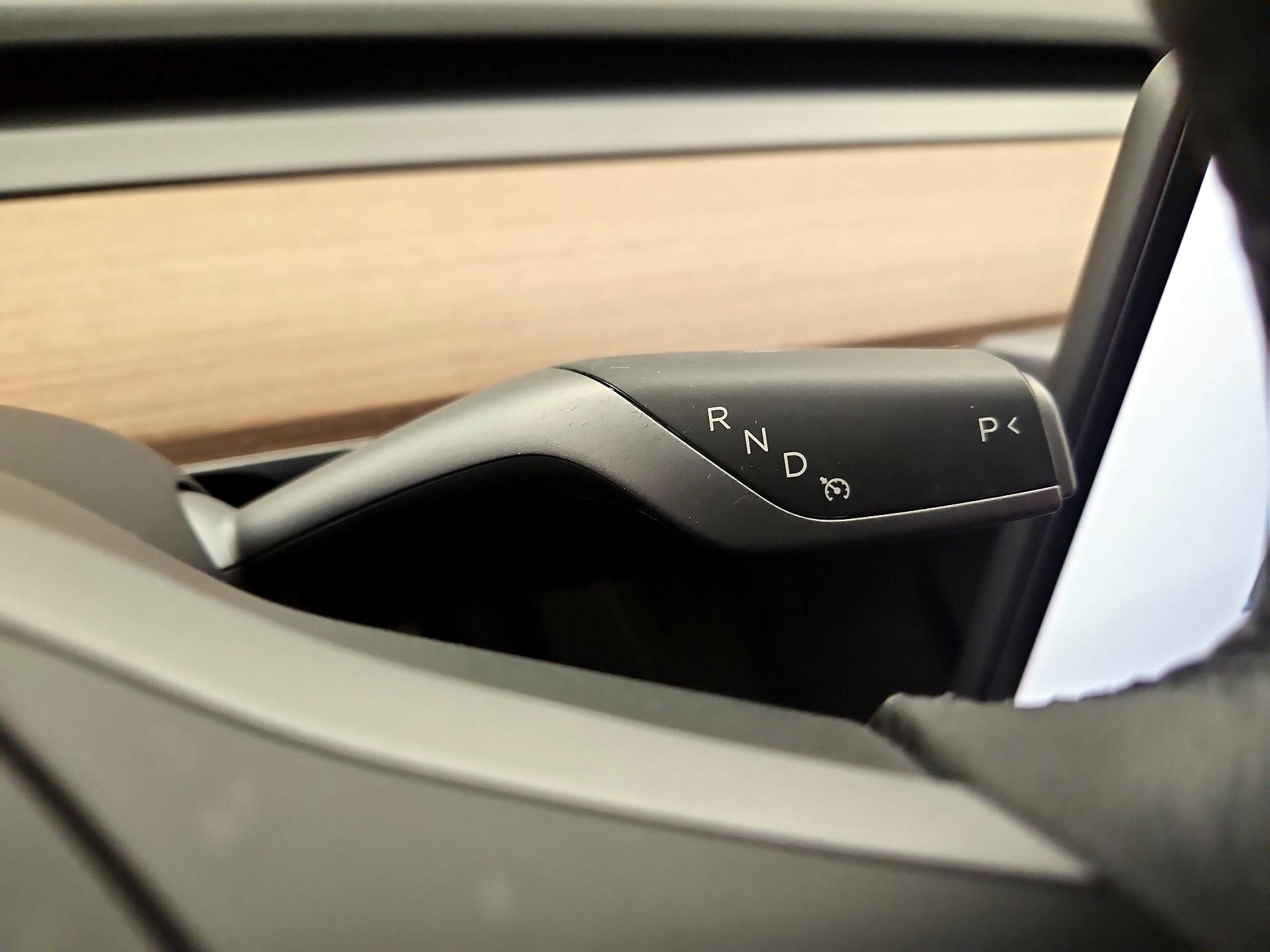 Thumbnail: 2023 Tesla Model 3 - 17