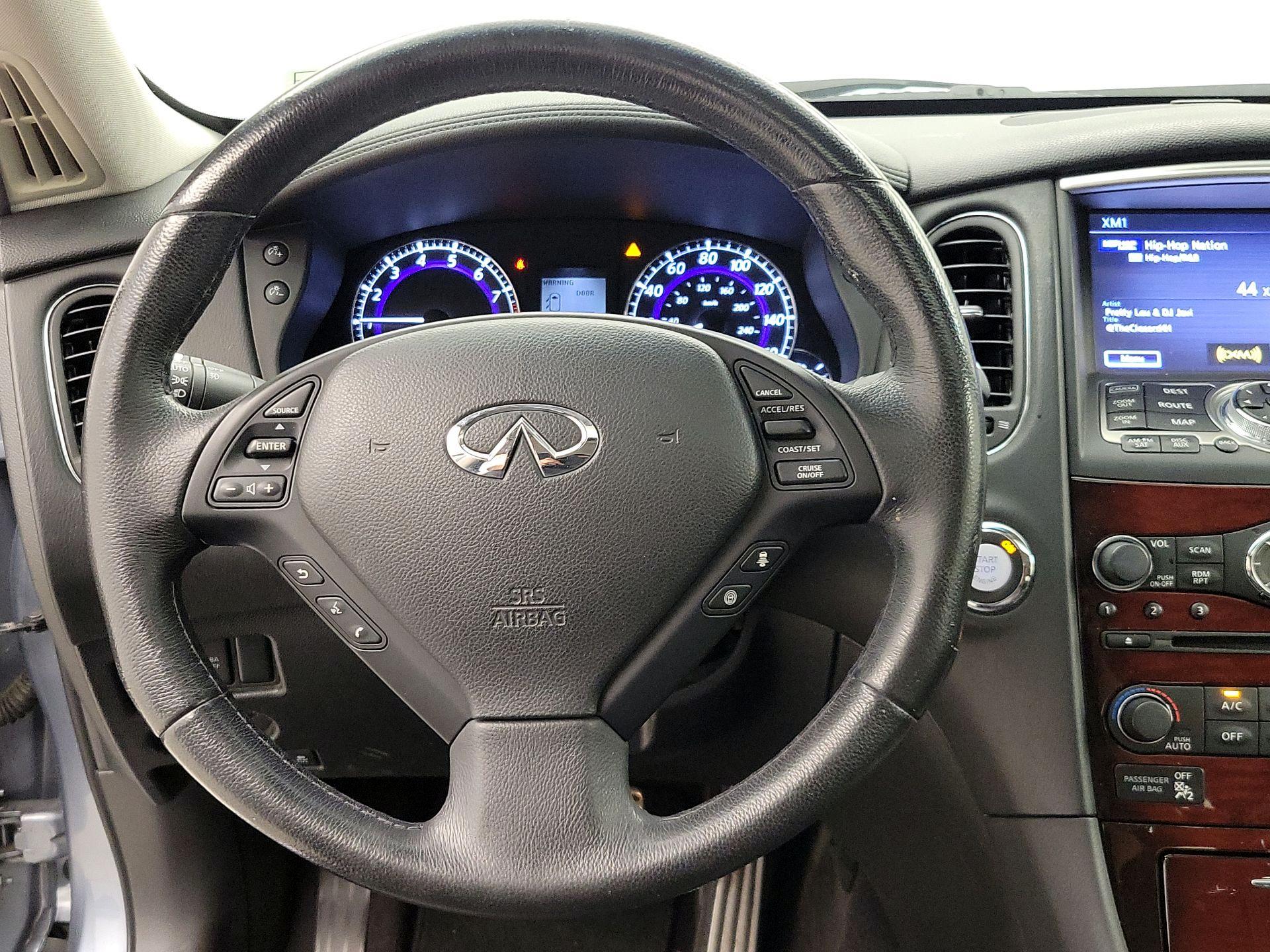 Thumbnail: 2016 INFINITI QX50 - 10