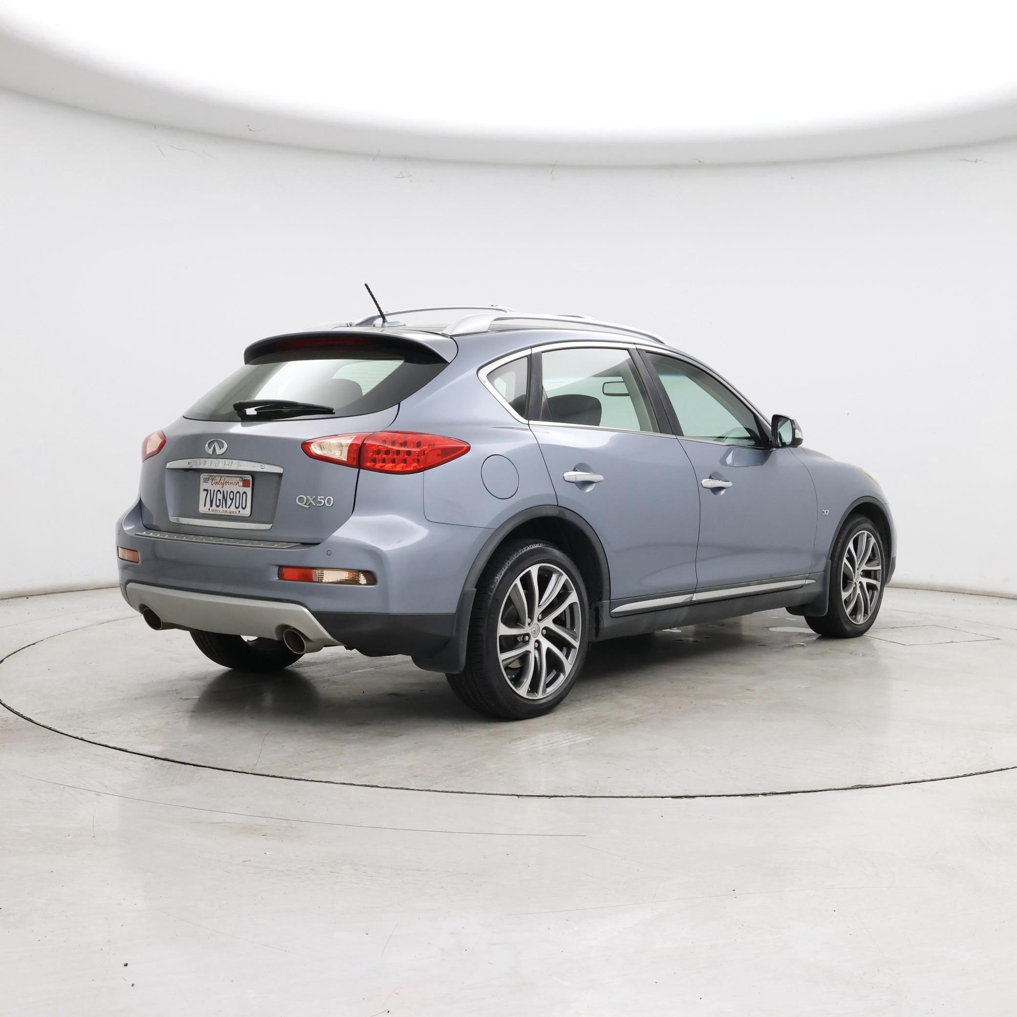 Thumbnail: 2016 INFINITI QX50 - 8