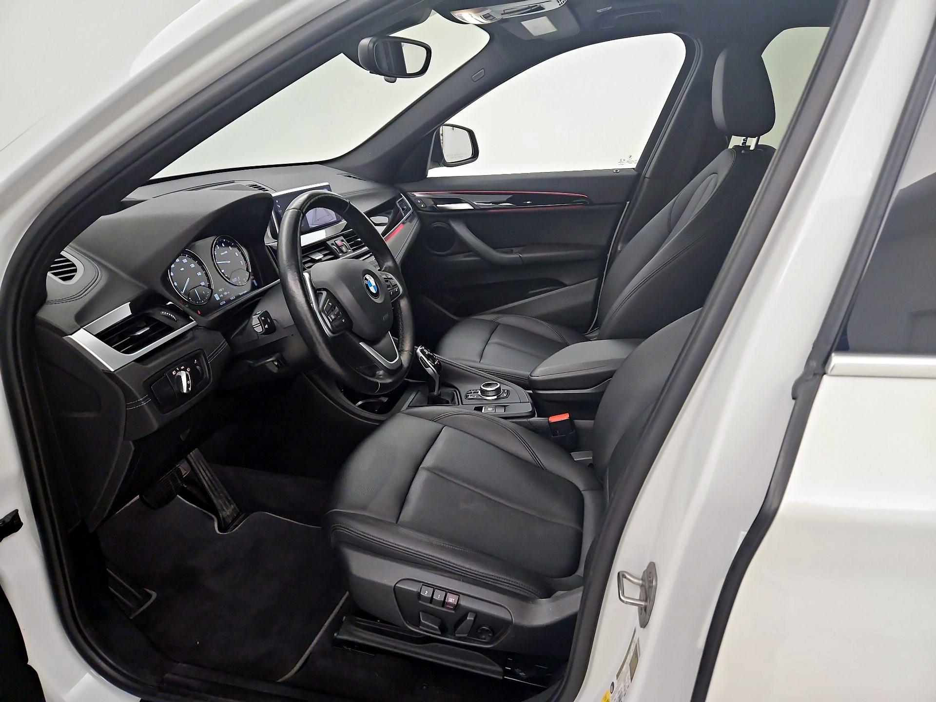 Thumbnail: 2021 BMW X1 - 11