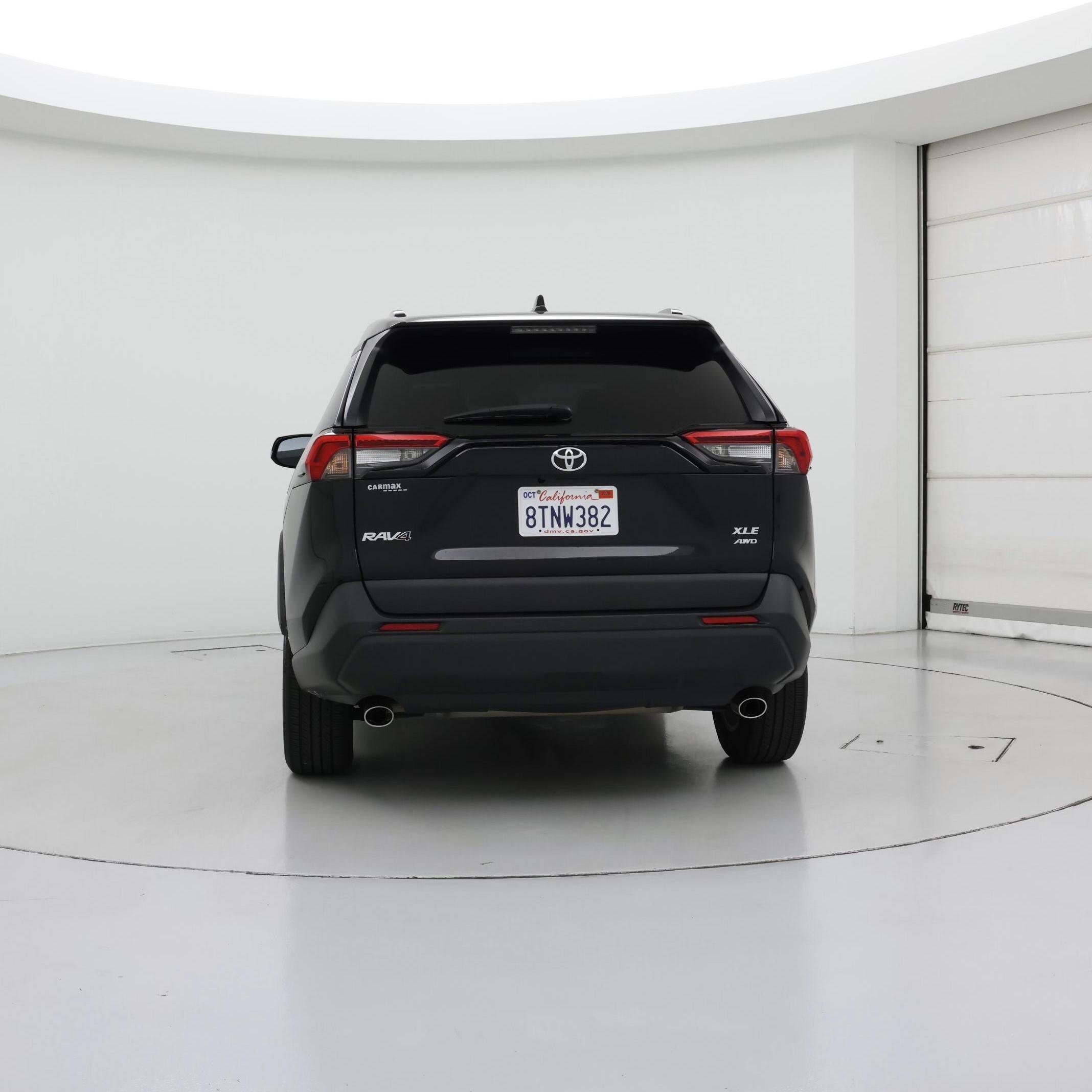 Thumbnail: 2020 Toyota RAV4 - 6