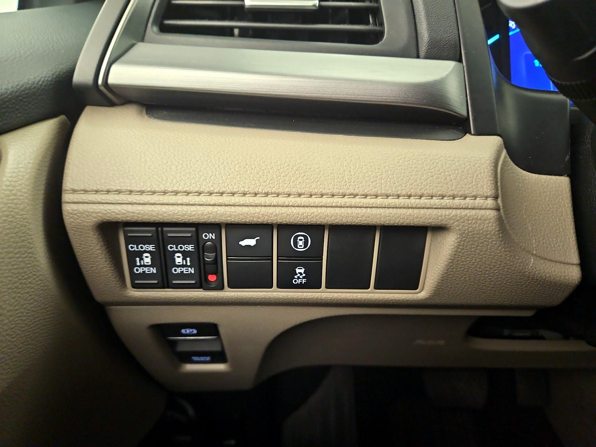 Thumbnail: 2024 Honda Odyssey - 13