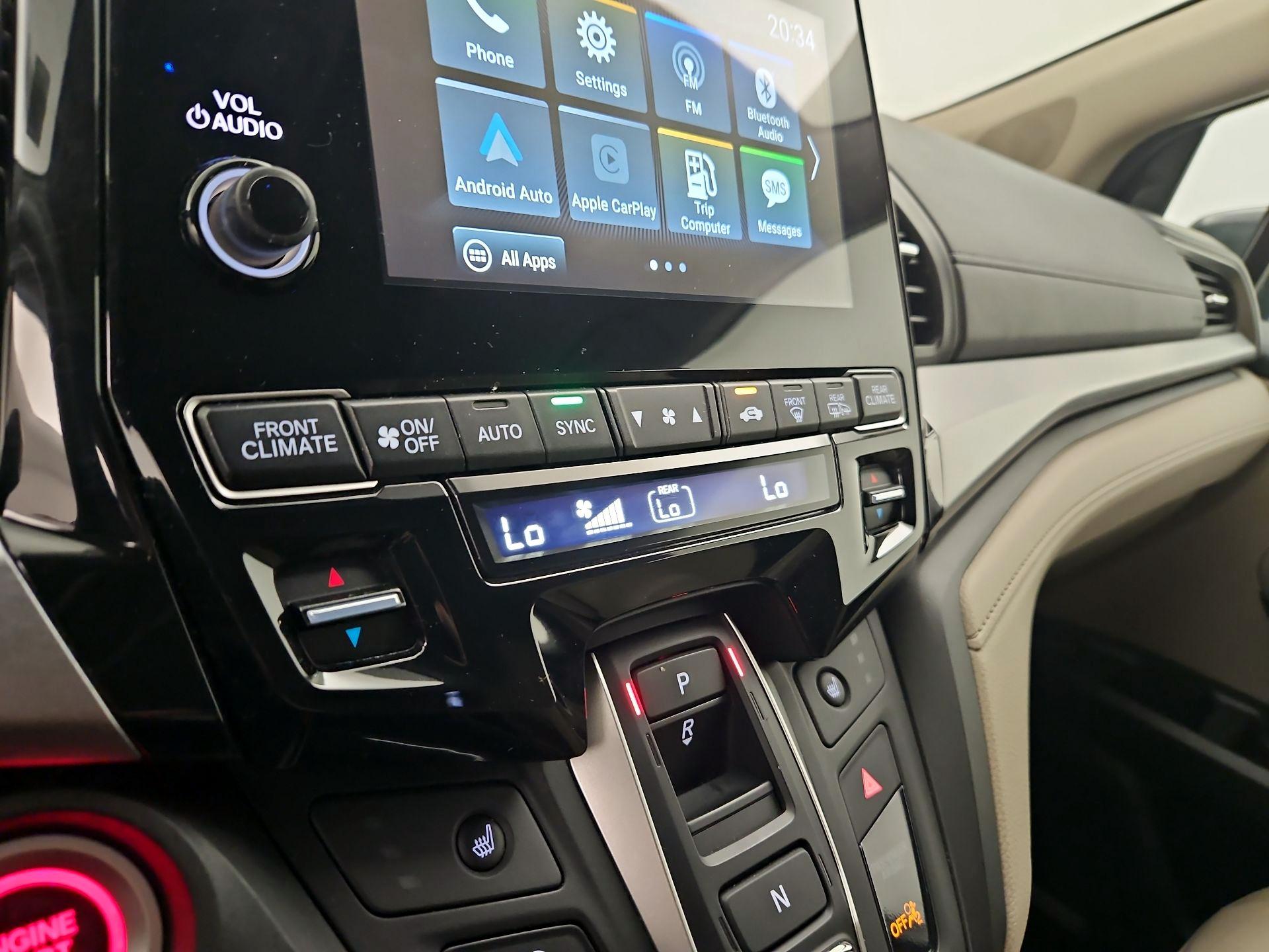 Thumbnail: 2024 Honda Odyssey - 16