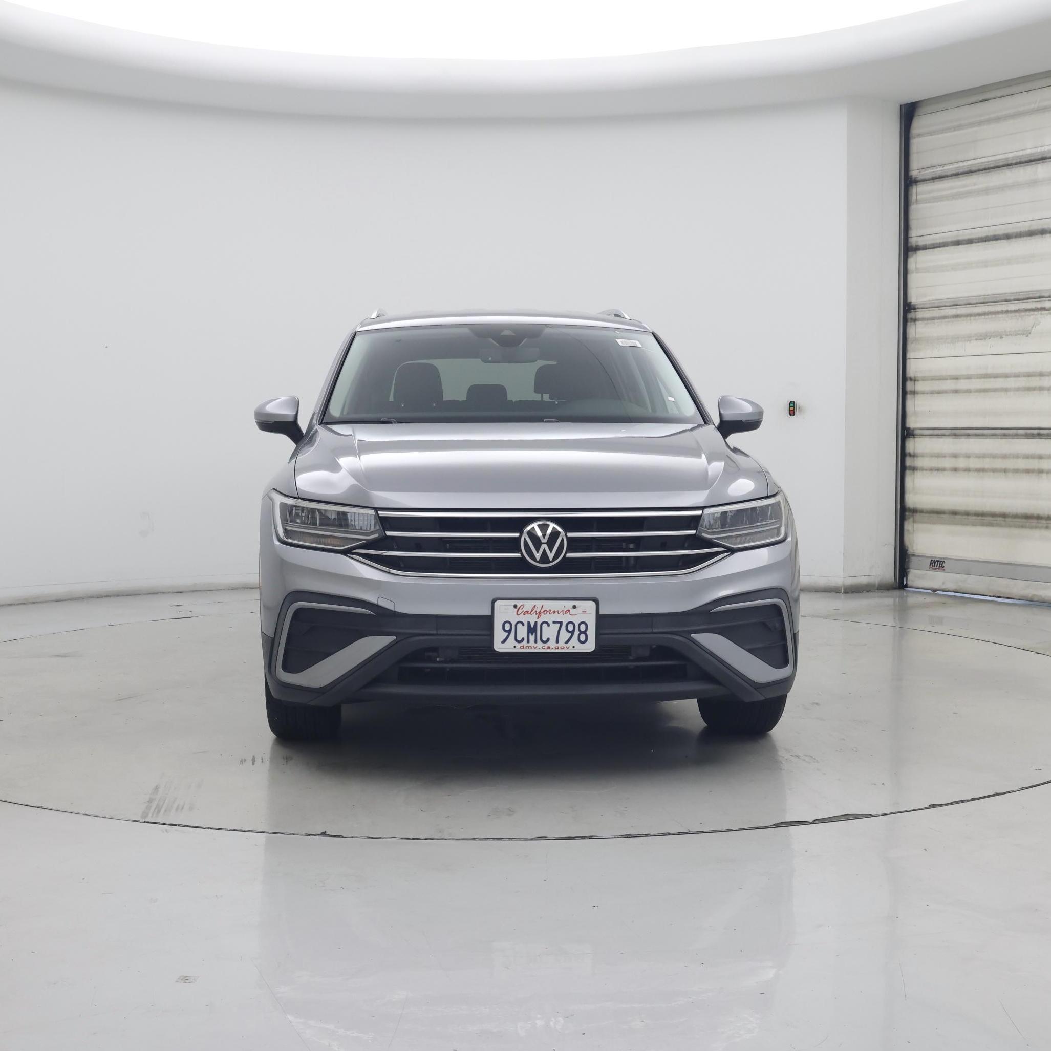Thumbnail: 2022 Volkswagen Tiguan - 5
