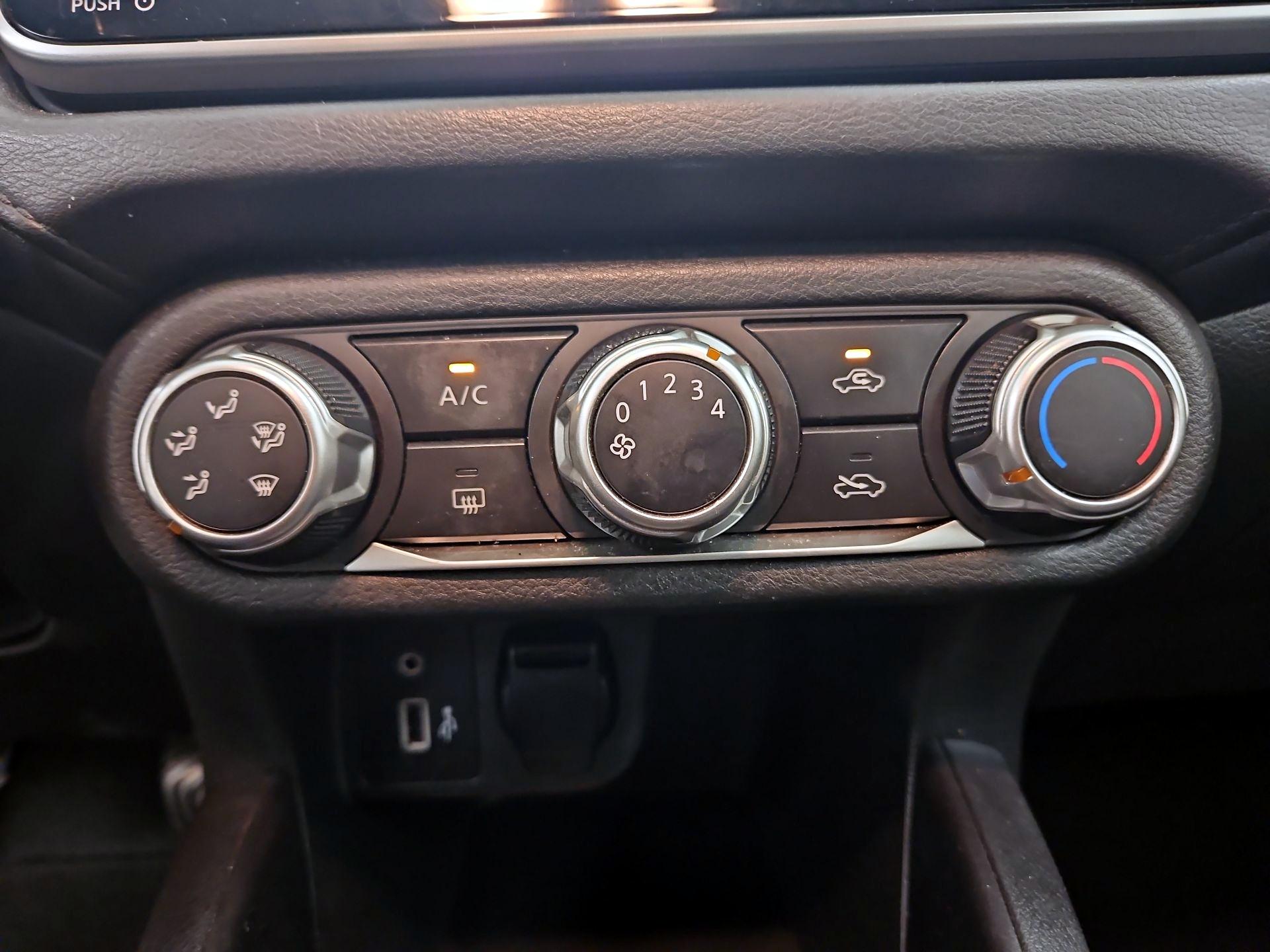 Thumbnail: 2020 Nissan Versa - 16