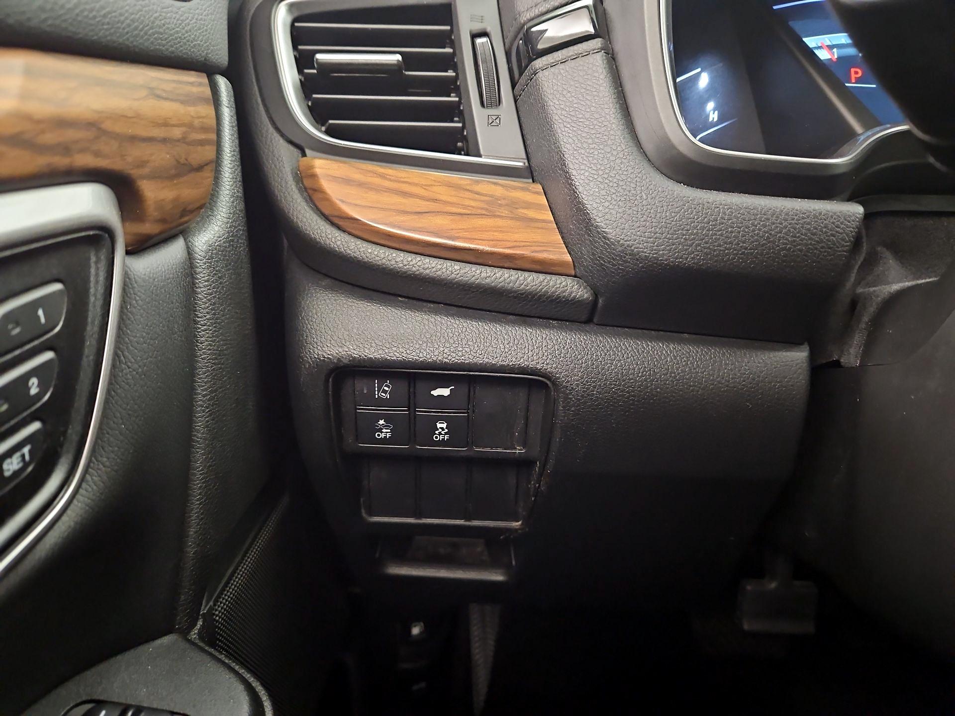 Thumbnail: 2018 Honda CR-V - 13
