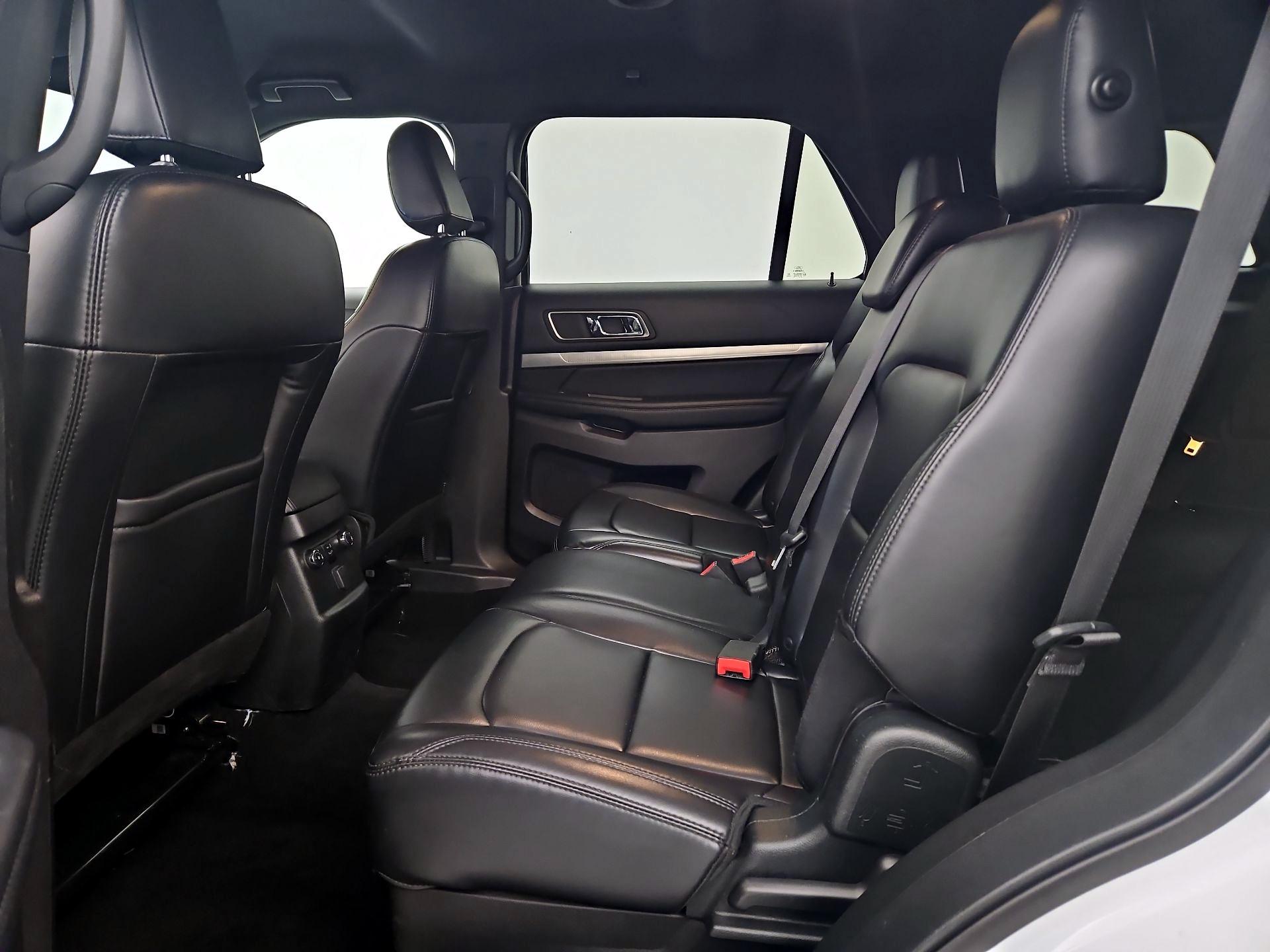 Thumbnail: 2019 Ford Explorer - 20