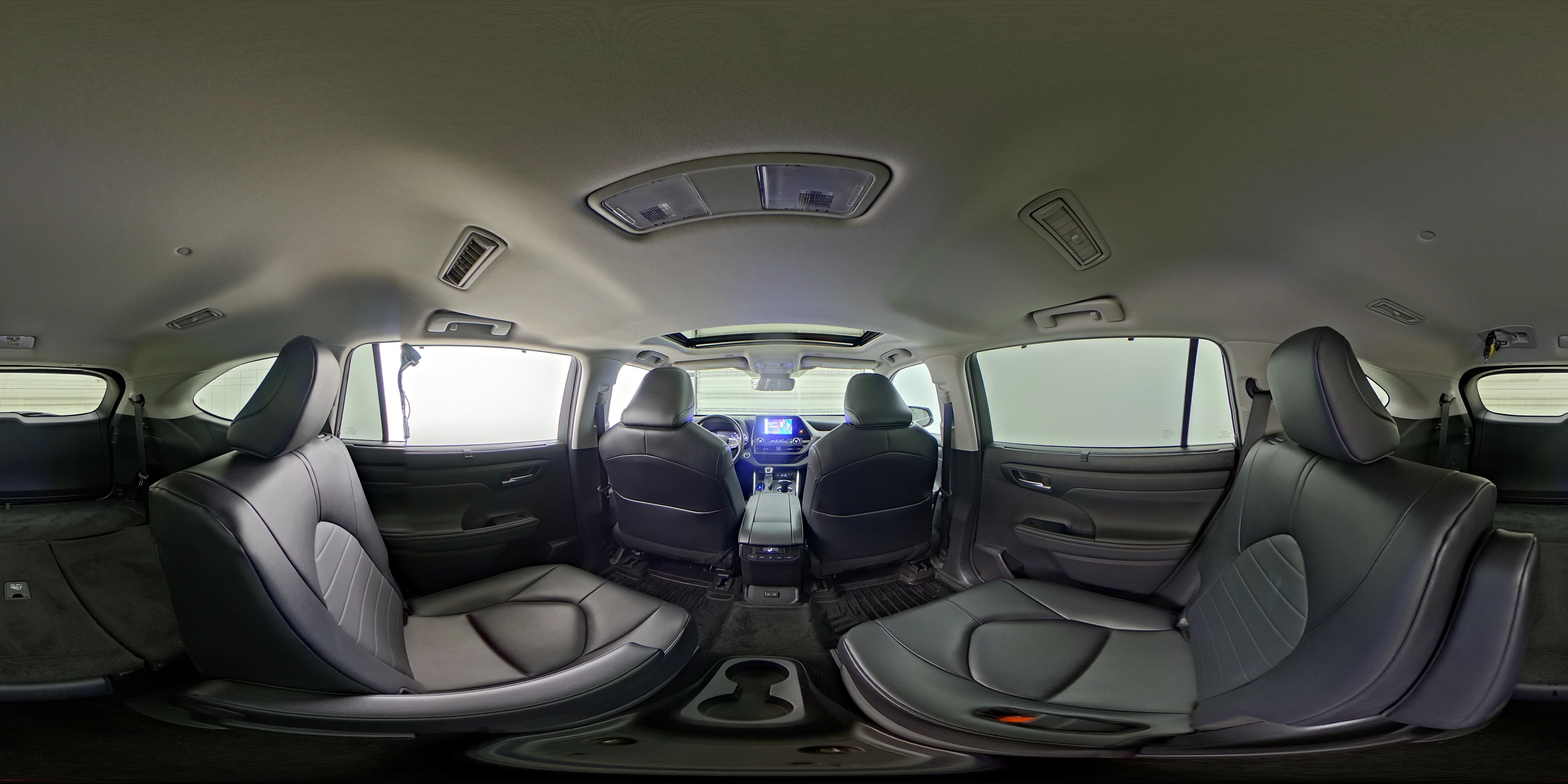 2024 Toyota Highlander XLE - Photo 28