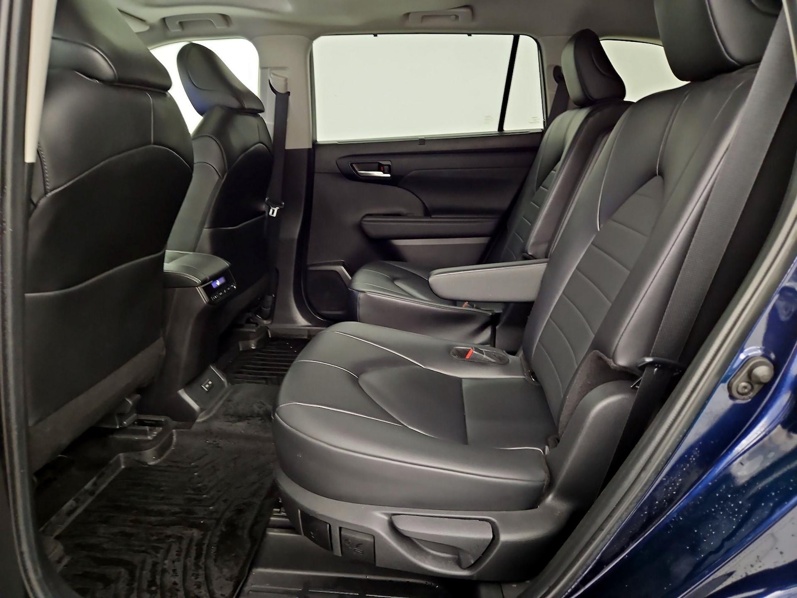 2024 Toyota Highlander XLE - Photo 21