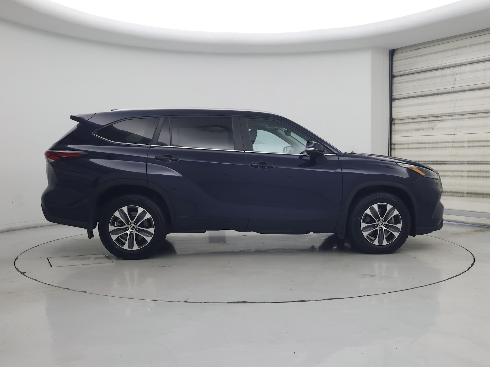 2024 Toyota Highlander XLE - Photo 8