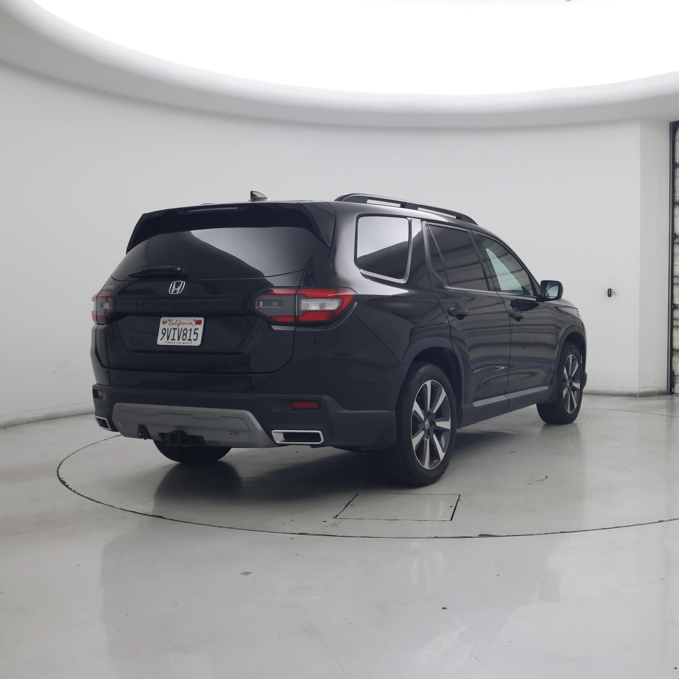 Thumbnail: 2025 Honda Pilot - 8