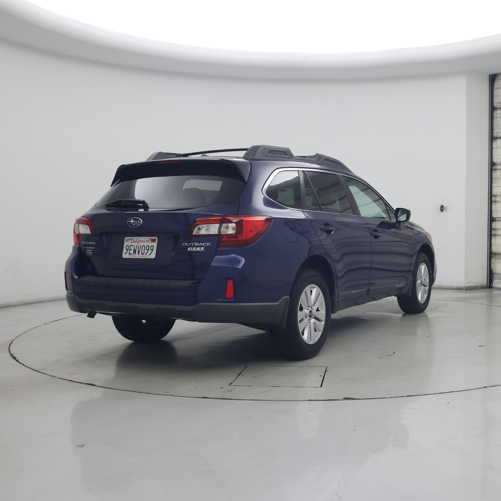 Thumbnail: 2015 Subaru Outback - 8