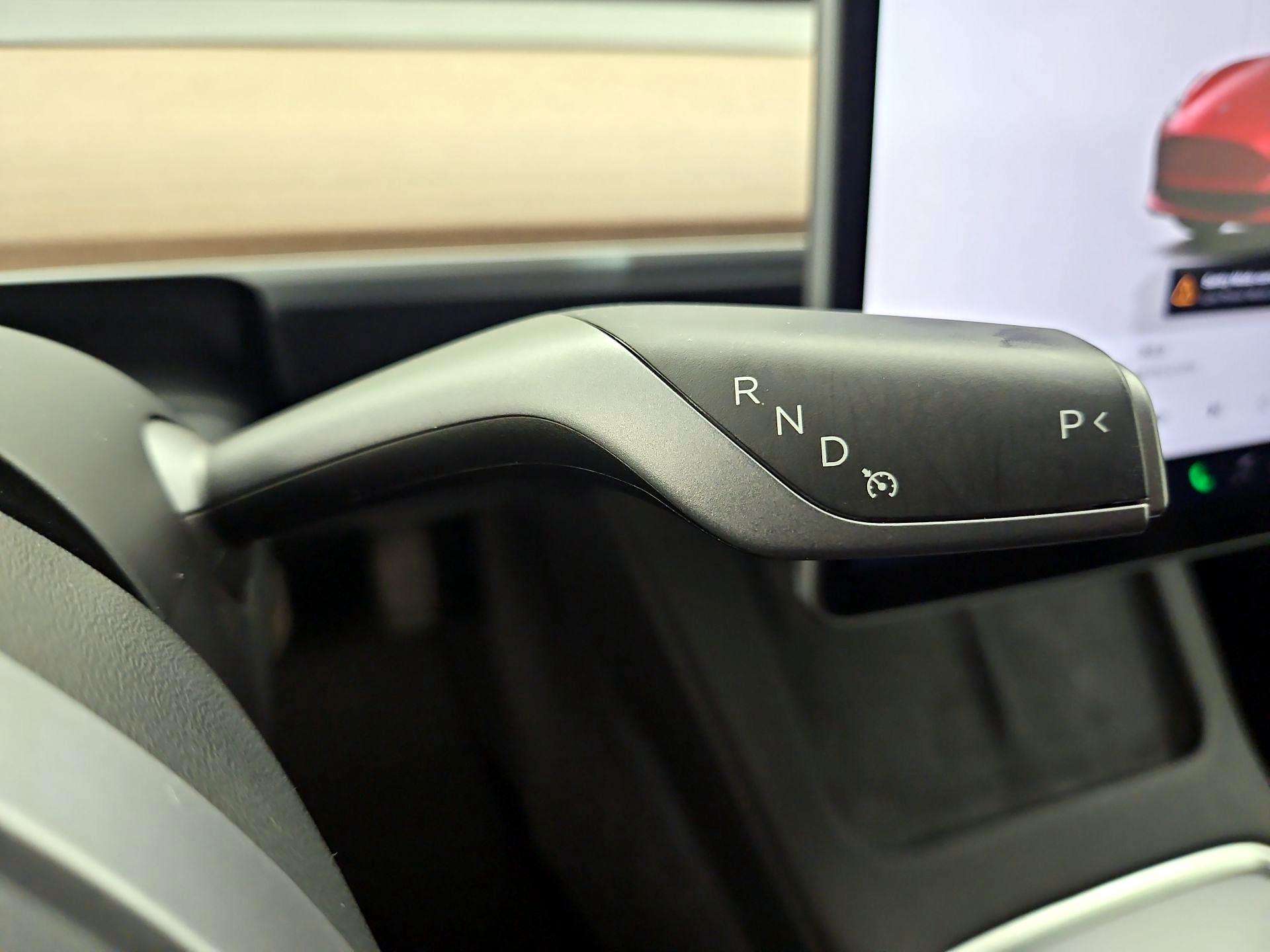 Thumbnail: 2023 Tesla Model 3 - 17